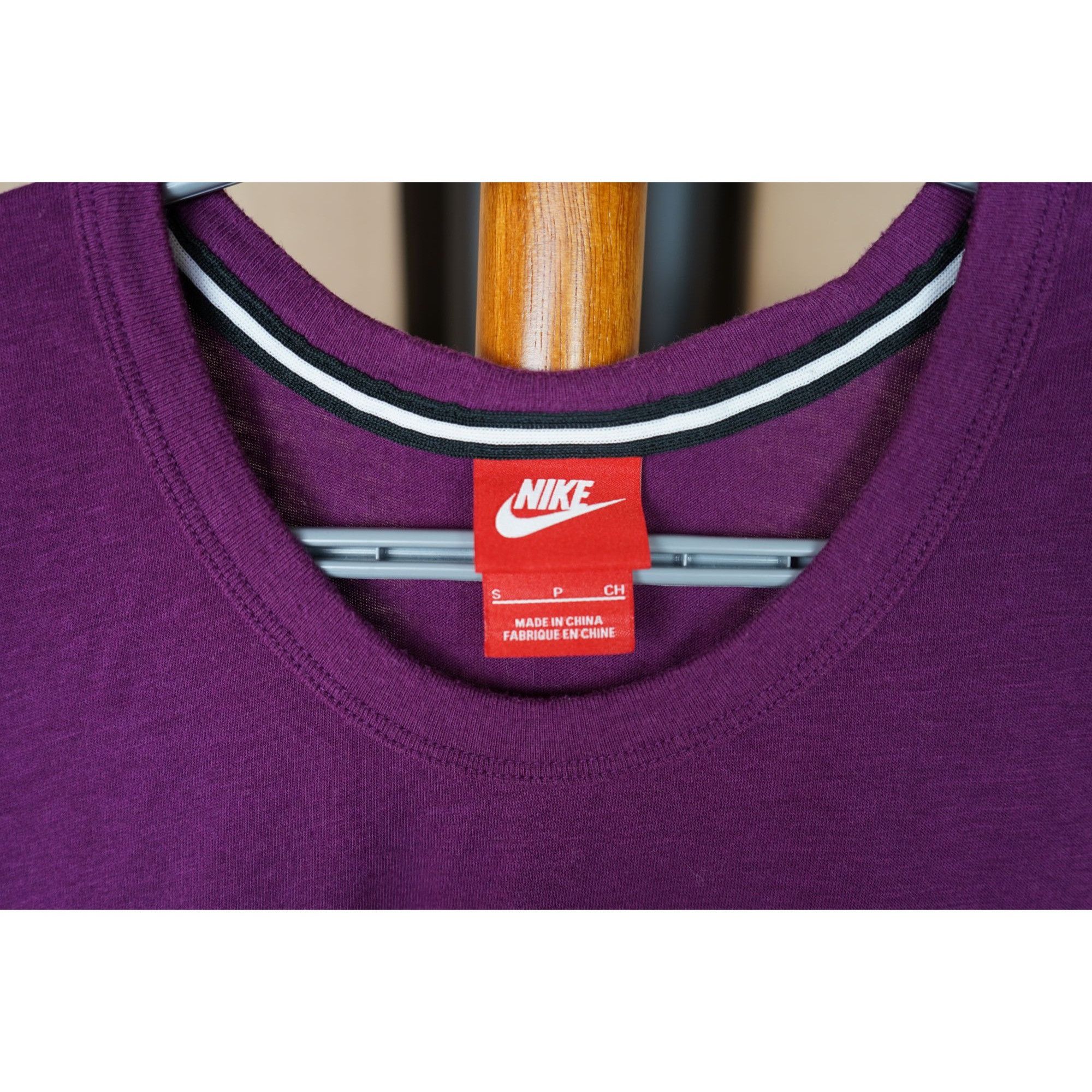 Nike Nike Sleeveless Maroon S #395 Size S / US 4 / IT 40 - 5 Thumbnail
