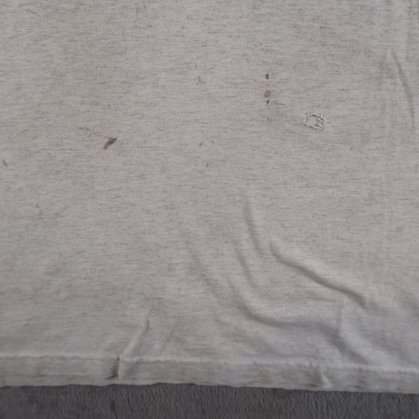 Vintage VINTAGE Warner Bros The Wizard of Oz T-Shirt Gray Crew Neck 1999 90s Size L Mens Graphic Print Size US L / EU 52-54 / 3 - 4 Thumbnail