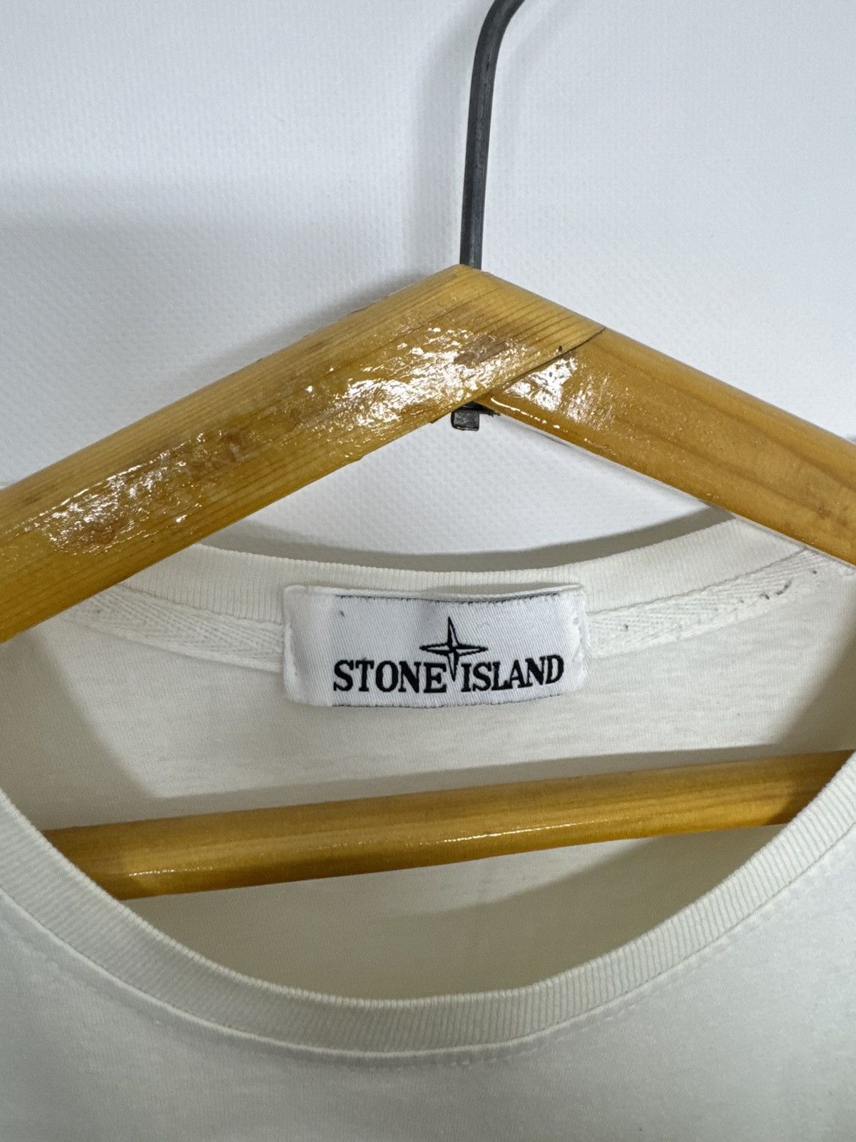 Stone Island Stone Island Mens T-Shirt Short Sleeve Logo Patch Casual Size US XL / EU 56 / 4 - 8 Thumbnail