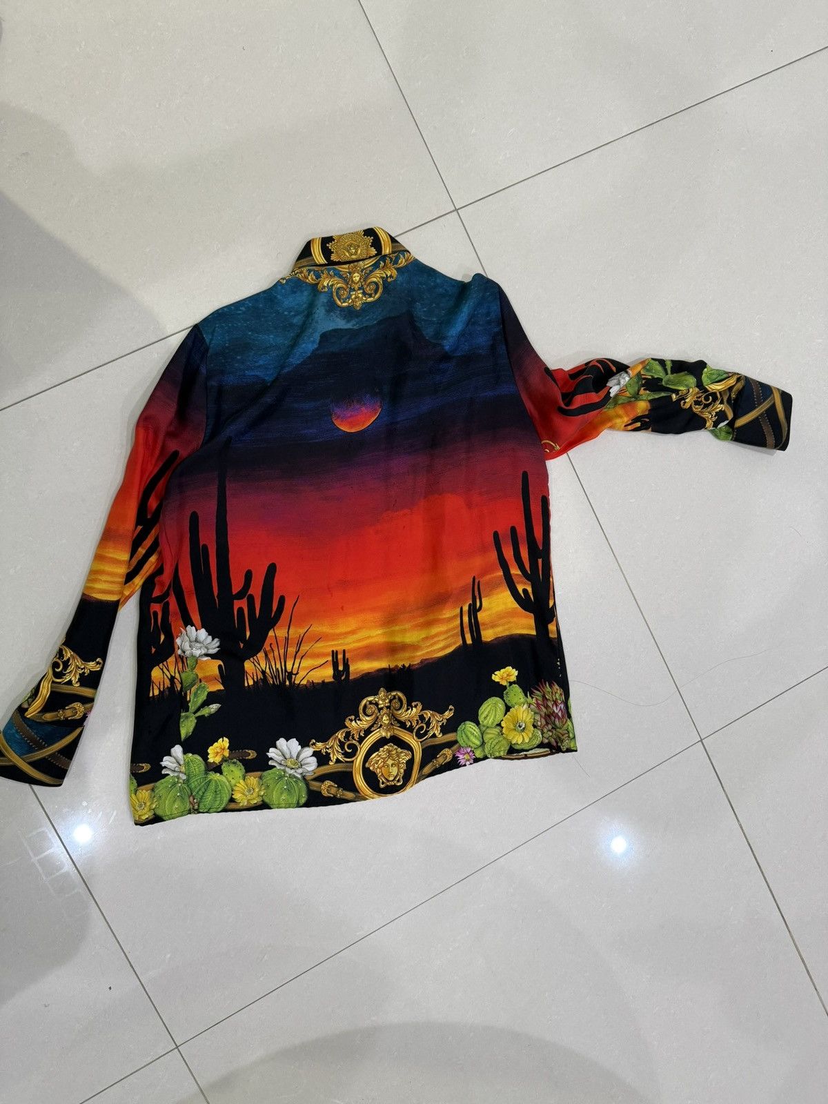 Versace Versace Cactus Print Long Sleeve Button Up Size US S / EU 44-46 / 1 - 2 Thumbnail