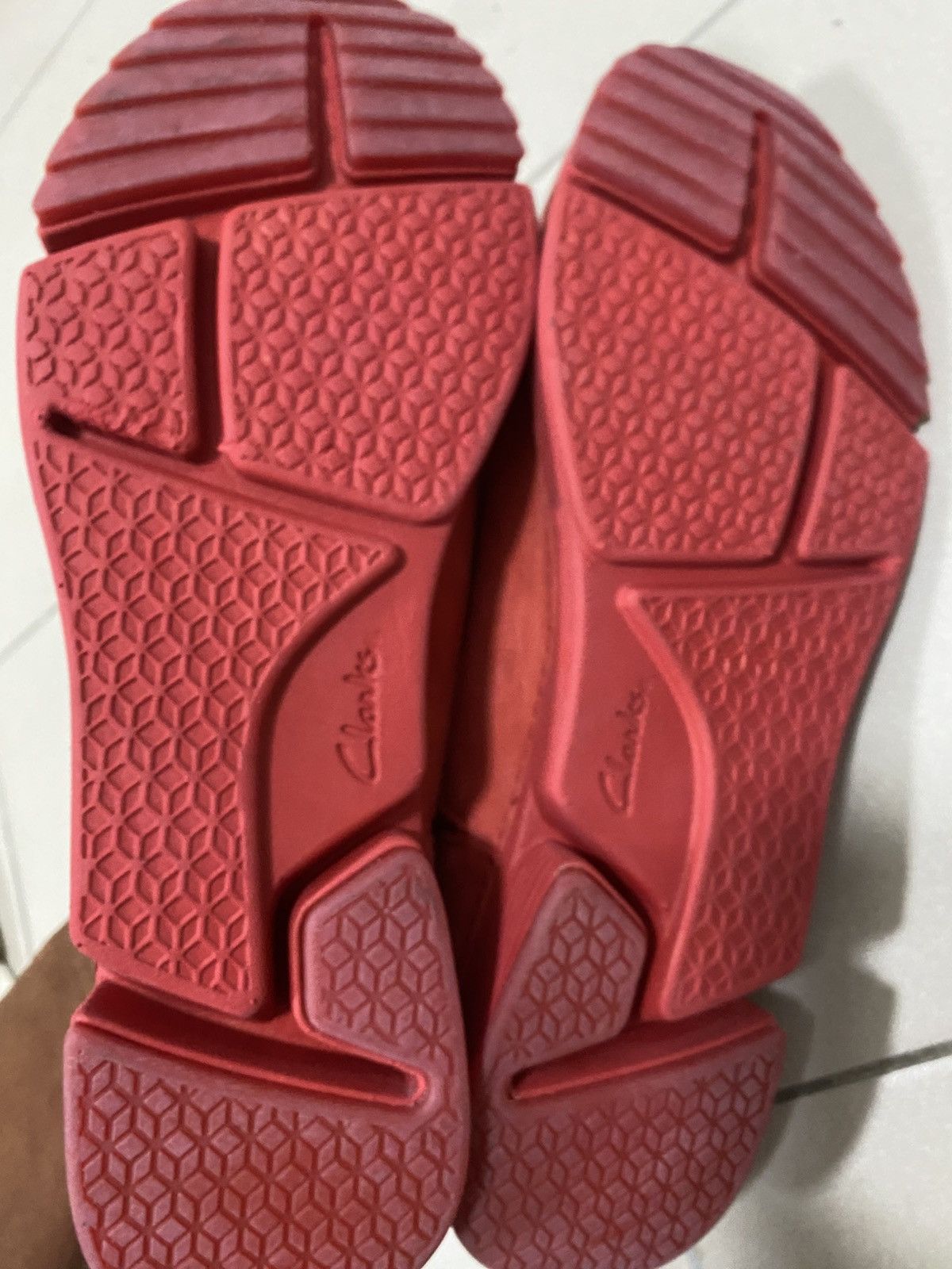 Clarks Clarks Trigenic Tri Spark Limited Edition Bright Red – NOS / Size US 10.5 / EU 43-44 - 5 Thumbnail