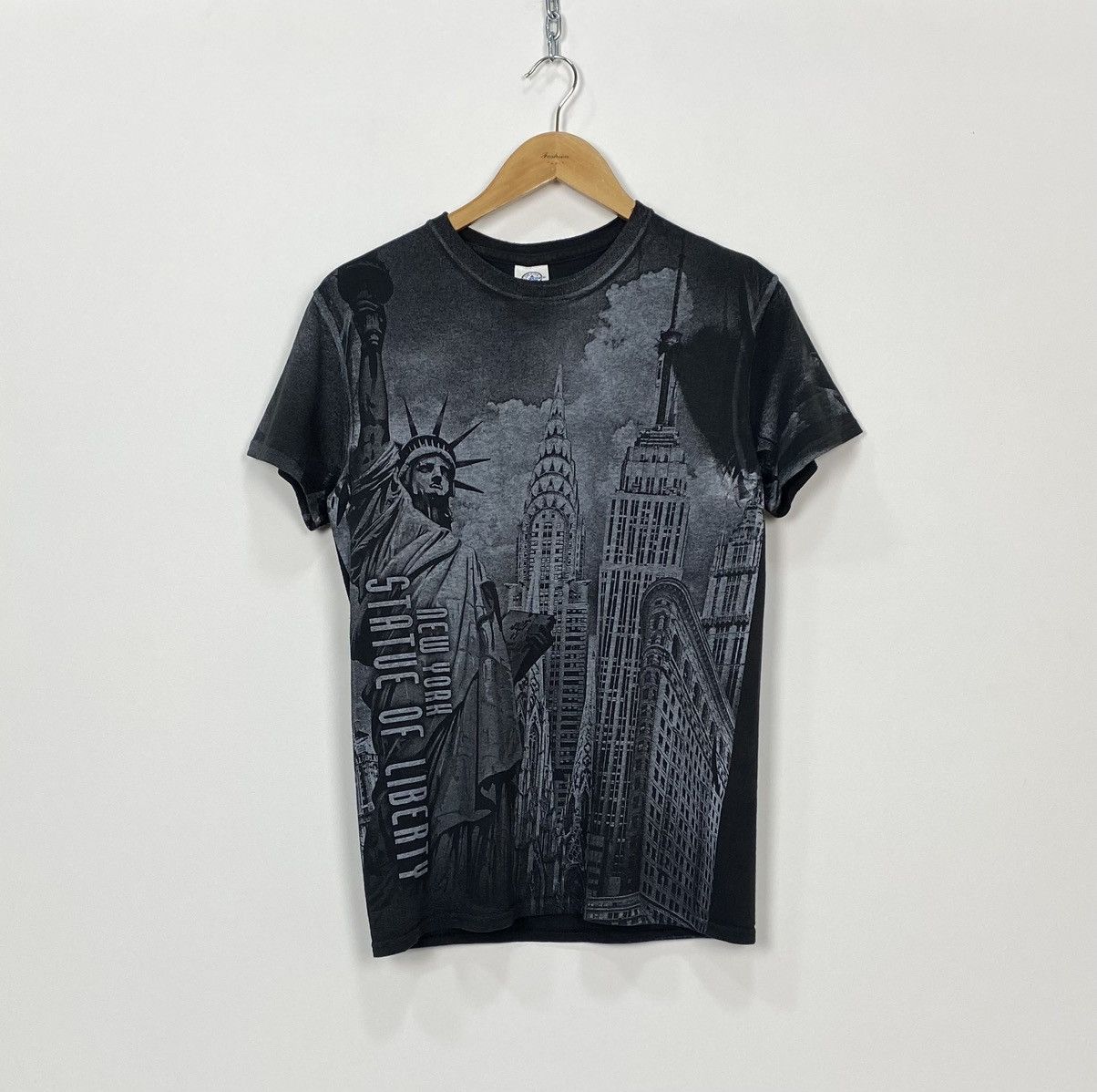 Band Tees New York T-shirt Statue Of Liberty Delta Pro Weight Size S Size US S / EU 44-46 / 1 - 1 Thumbnail