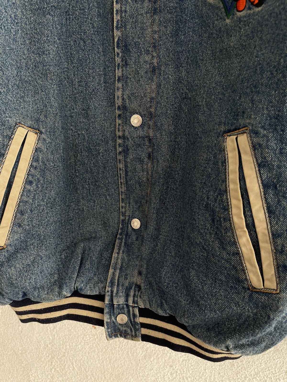 Disney Vintage Disney Store Tigger Denim Varsity Jacket Size US S / EU 44-46 / 1 - 5 Thumbnail