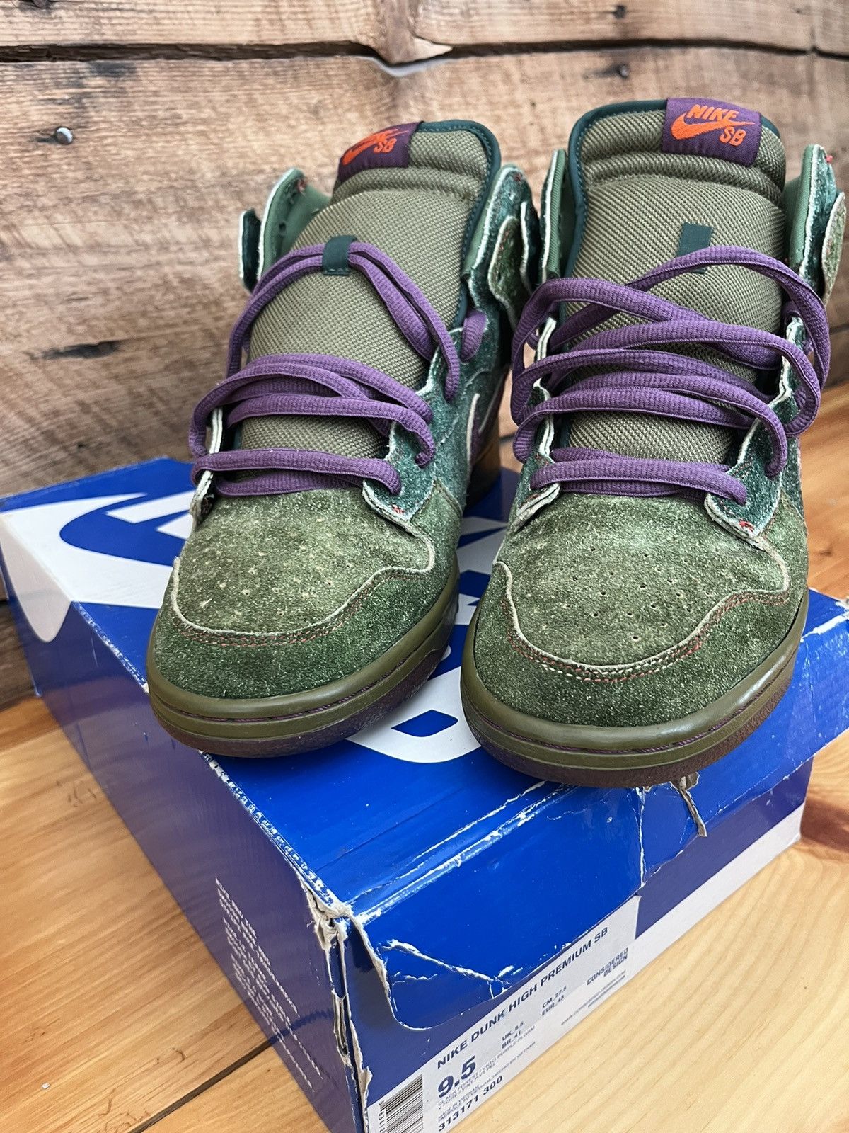 Nike Nike SB Dunk High Premium Skunk 4/20 Size 313171-300 Size US 9.5 / EU 42-43 - 8 Thumbnail