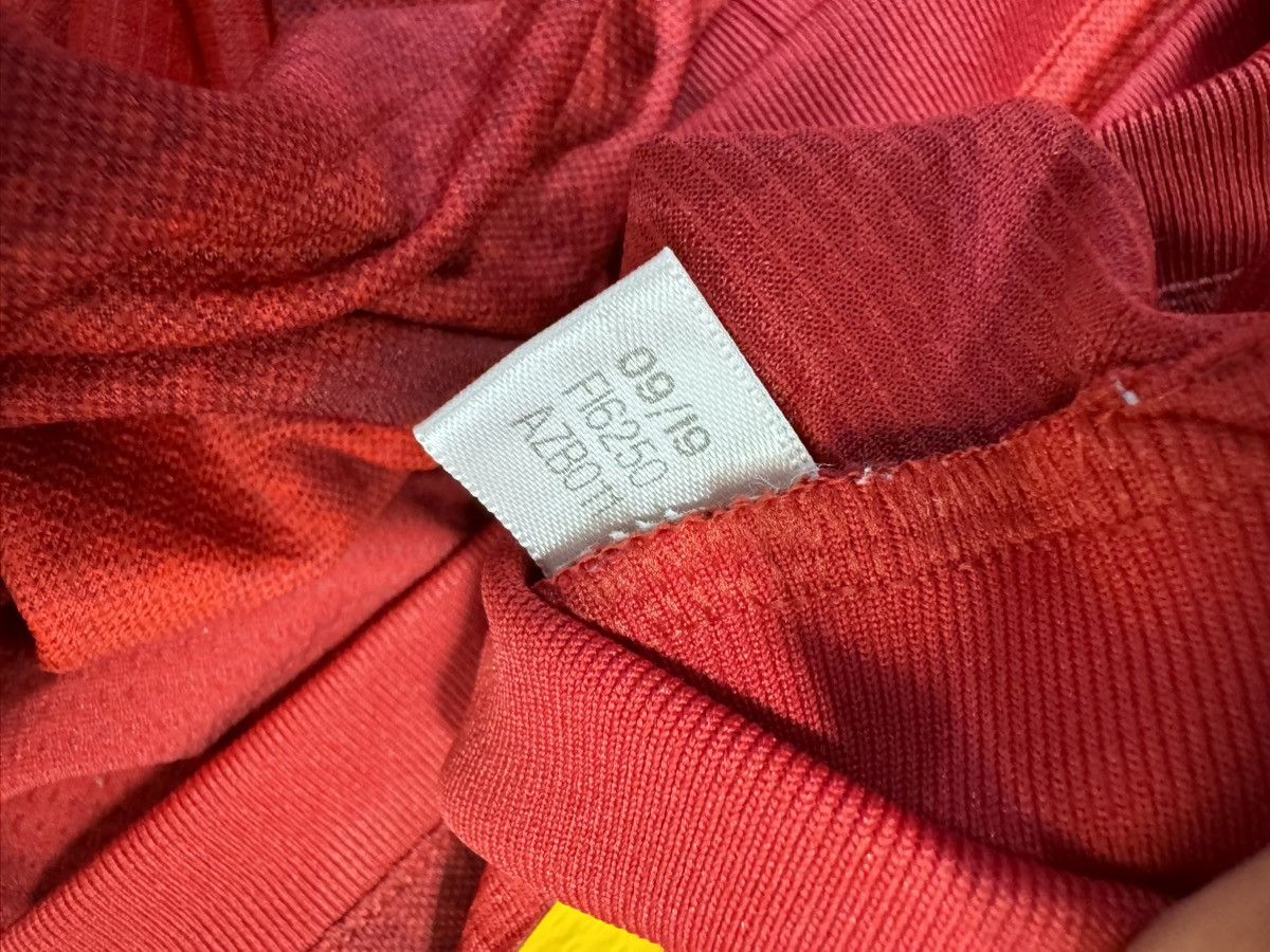 Adidas Spain Euro2020 player issue home shirt #9 Gerard Size US L / EU 52-54 / 3 - 10 Thumbnail