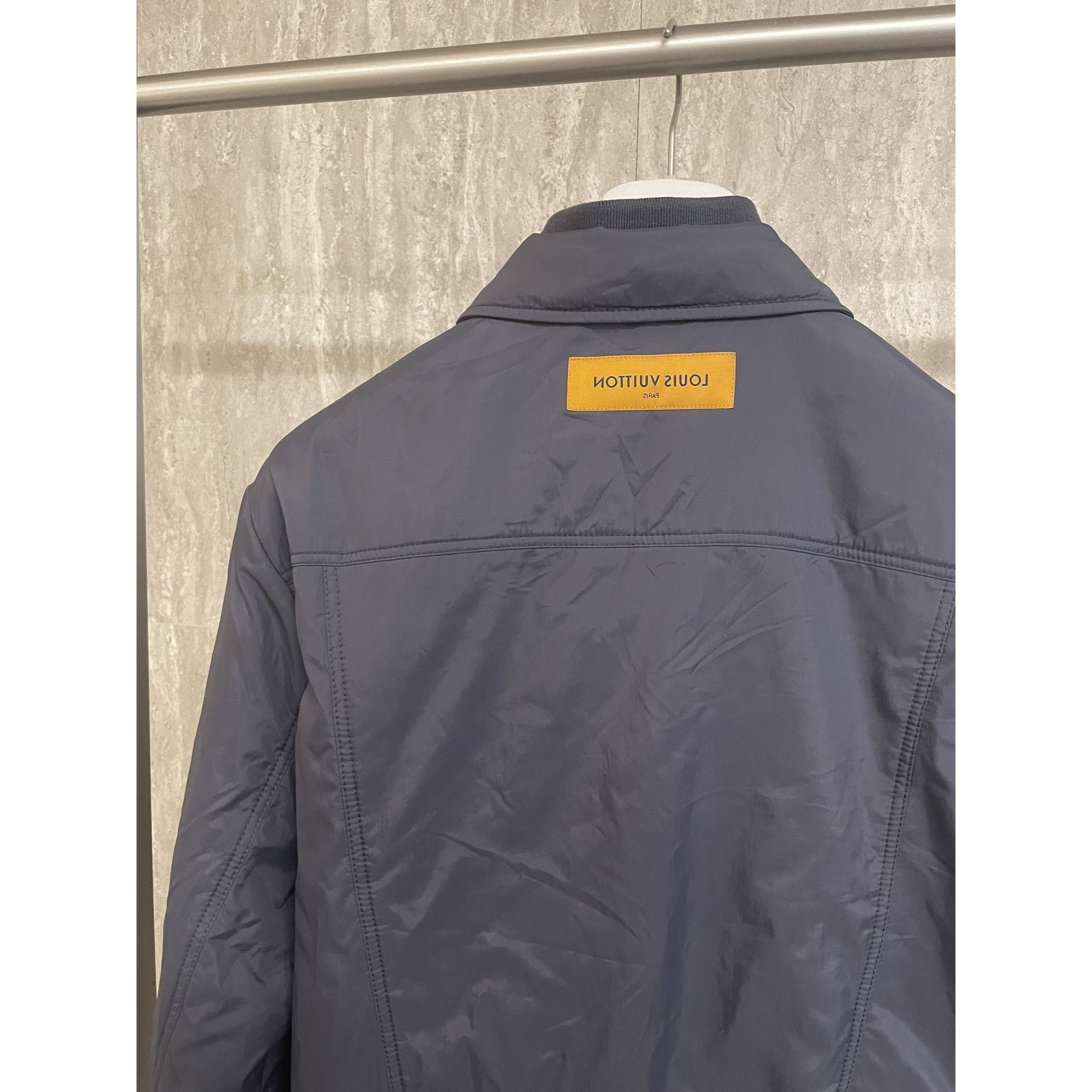 Louis Vuitton Louis Vuitton Mens Navy Quilted Jacket Size 52 Size US L / EU 52-54 / 3 - 3 Thumbnail