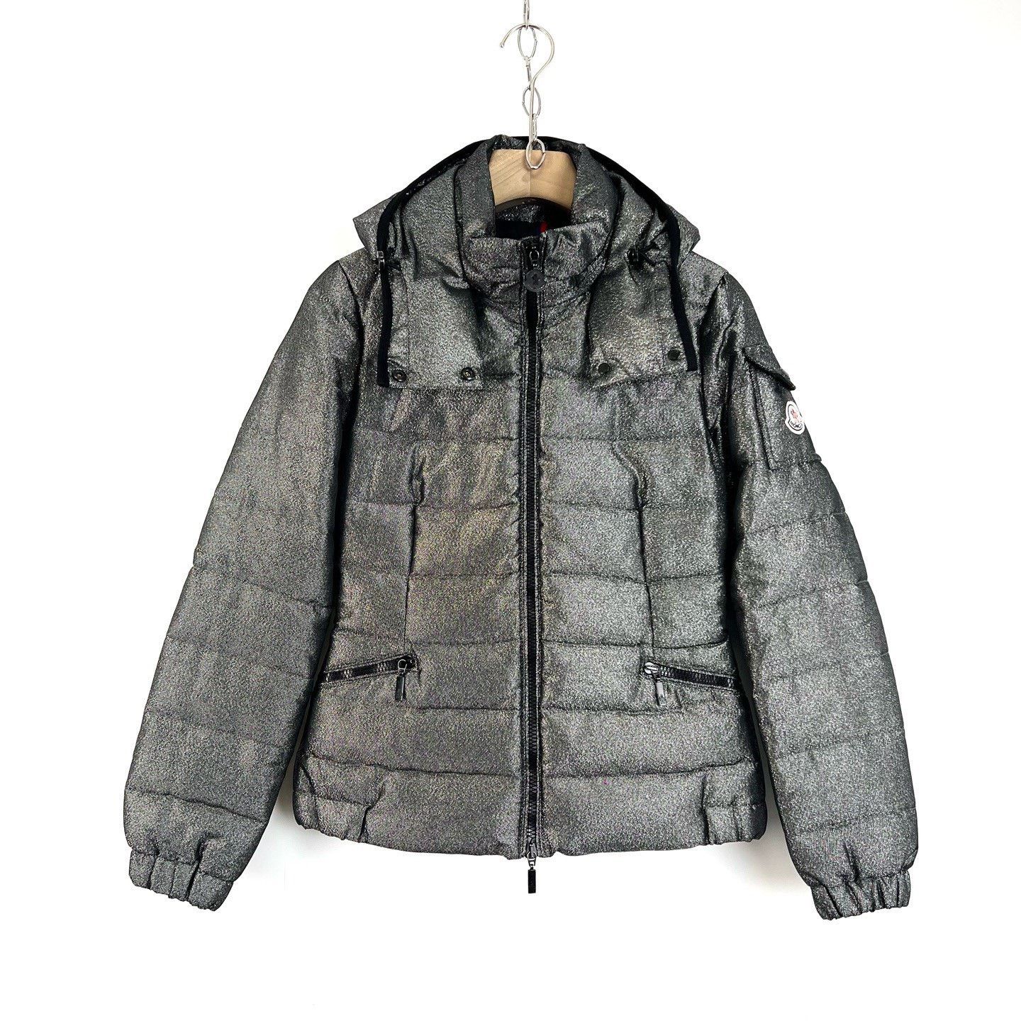 Moncler Moncler Short Waist-Cinched Down Jacket Size XS / US 0-2 / IT 36-38 - 1 Thumbnail