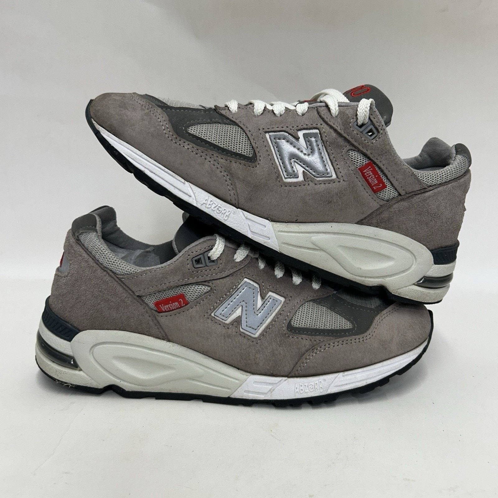 New Balance New Balance 990v2 Made USA 40th Anniversary “Grey” M990VS2 Size US 8.5 / EU 41-42 - 1 Thumbnail