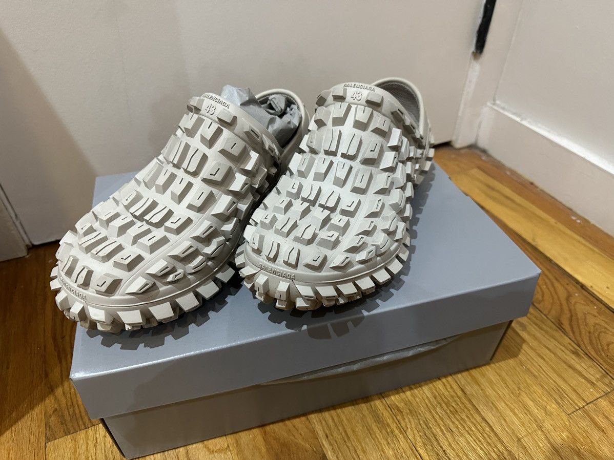 Balenciaga Balenciaga Bouncer Clog | Grailed