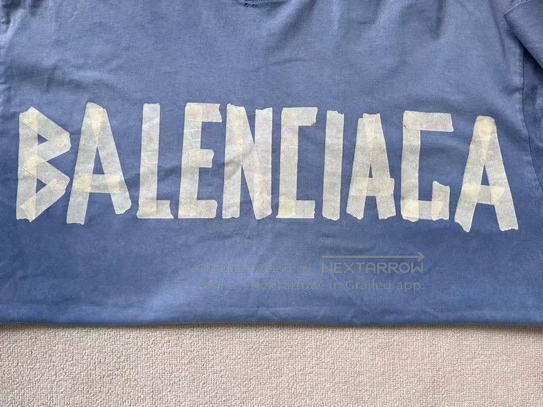 Balenciaga Balenciaga Tape Letter Logo Printed Short Sleeve Hoodie, L Size US L / EU 52-54 / 3 - 4 Thumbnail