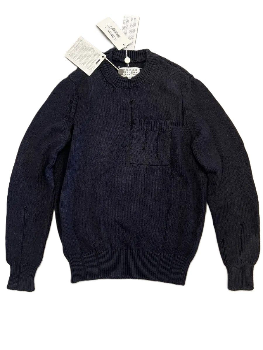 Maison Margiela Distressed Cotton Sweater in Navy Size US S / EU 44-46 / 1 - 4 Thumbnail