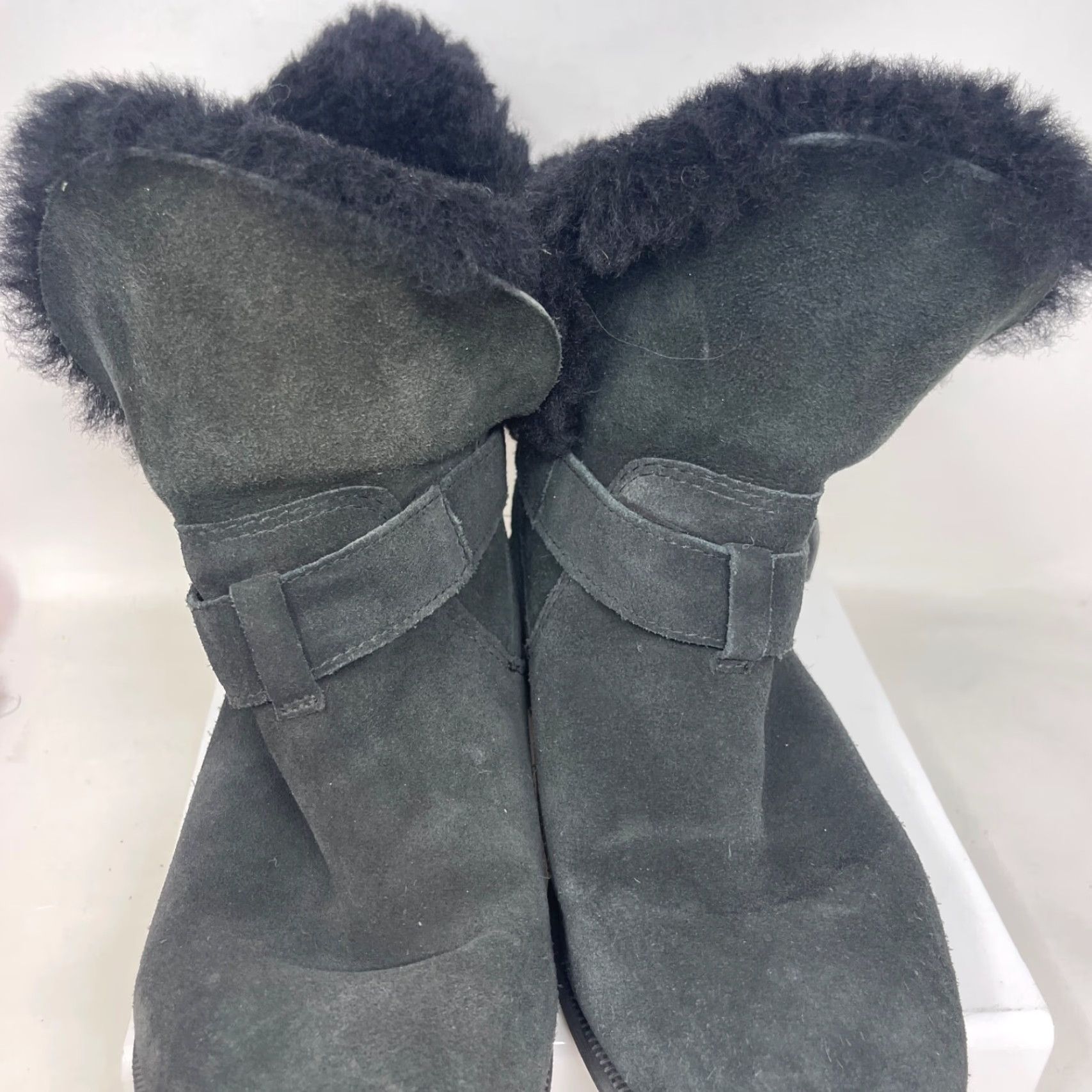 Ugg UGG Bodie Boots Women 8 Black Suede Sheepskin Lined Ankle Boot - Pull On - Buckle - Leather Shearling - Flat Heel - Motorcycle, 90s, Fall - Womens Size US 8 / IT 38 - 5 Thumbnail