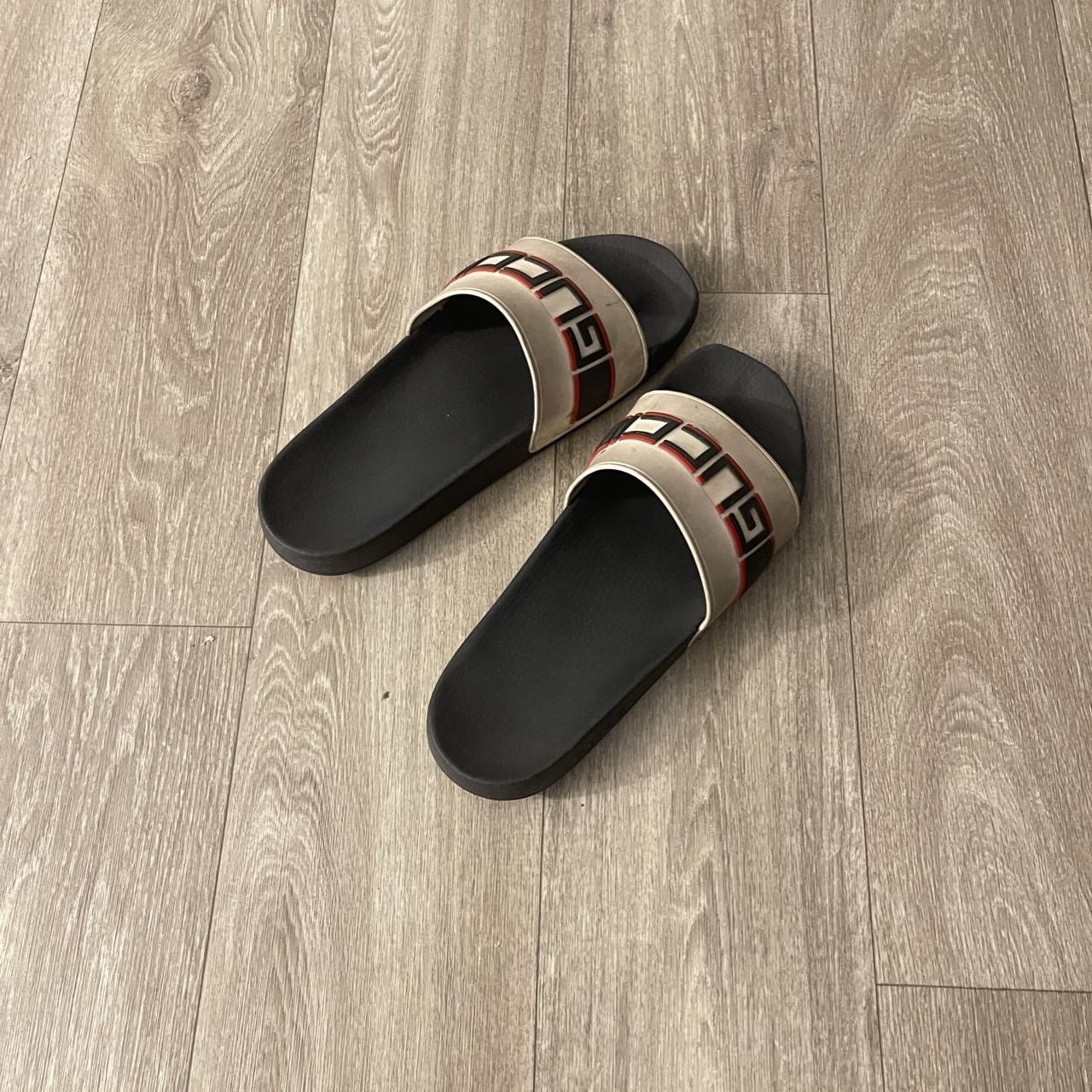 Gucci Gucci sandals Size US 10 / EU 43 - 2 Thumbnail