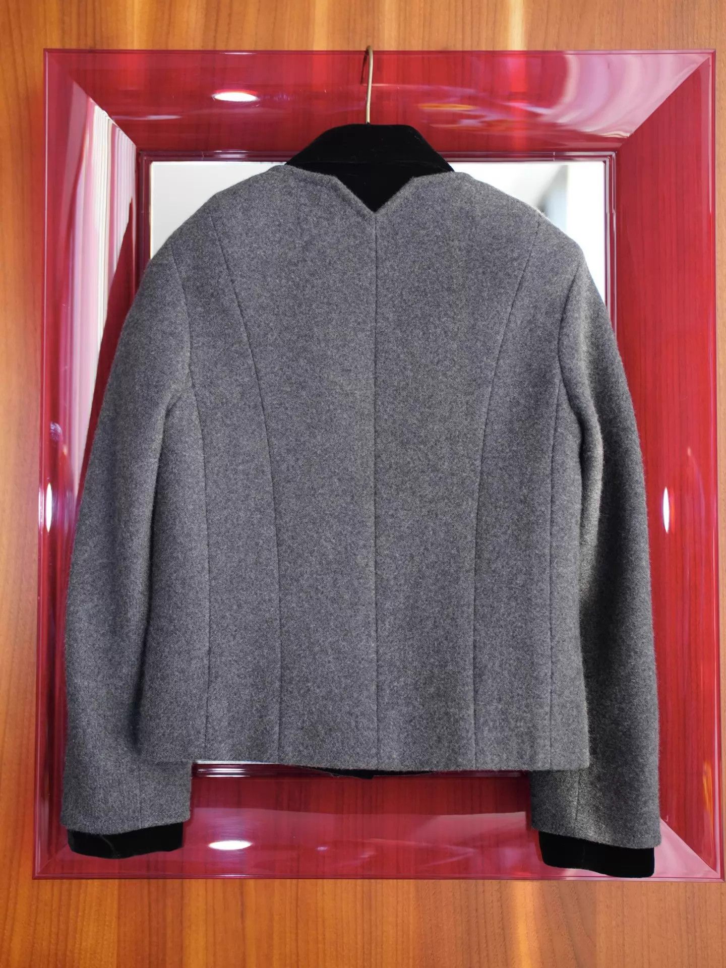 Chanel Chanel Gray Cashmere & Black Velvet Blazer FR36/S Size XS / US 0-2 / IT 36-38 - 3 Thumbnail