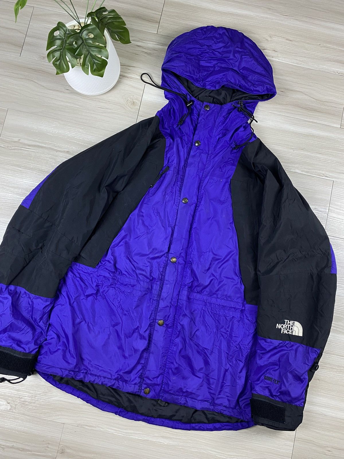 The North Face VINTAGE THE NORTH FACE GORE TEX PURPLE JACKET Size US M / EU 48-50 / 2 - 2 Thumbnail