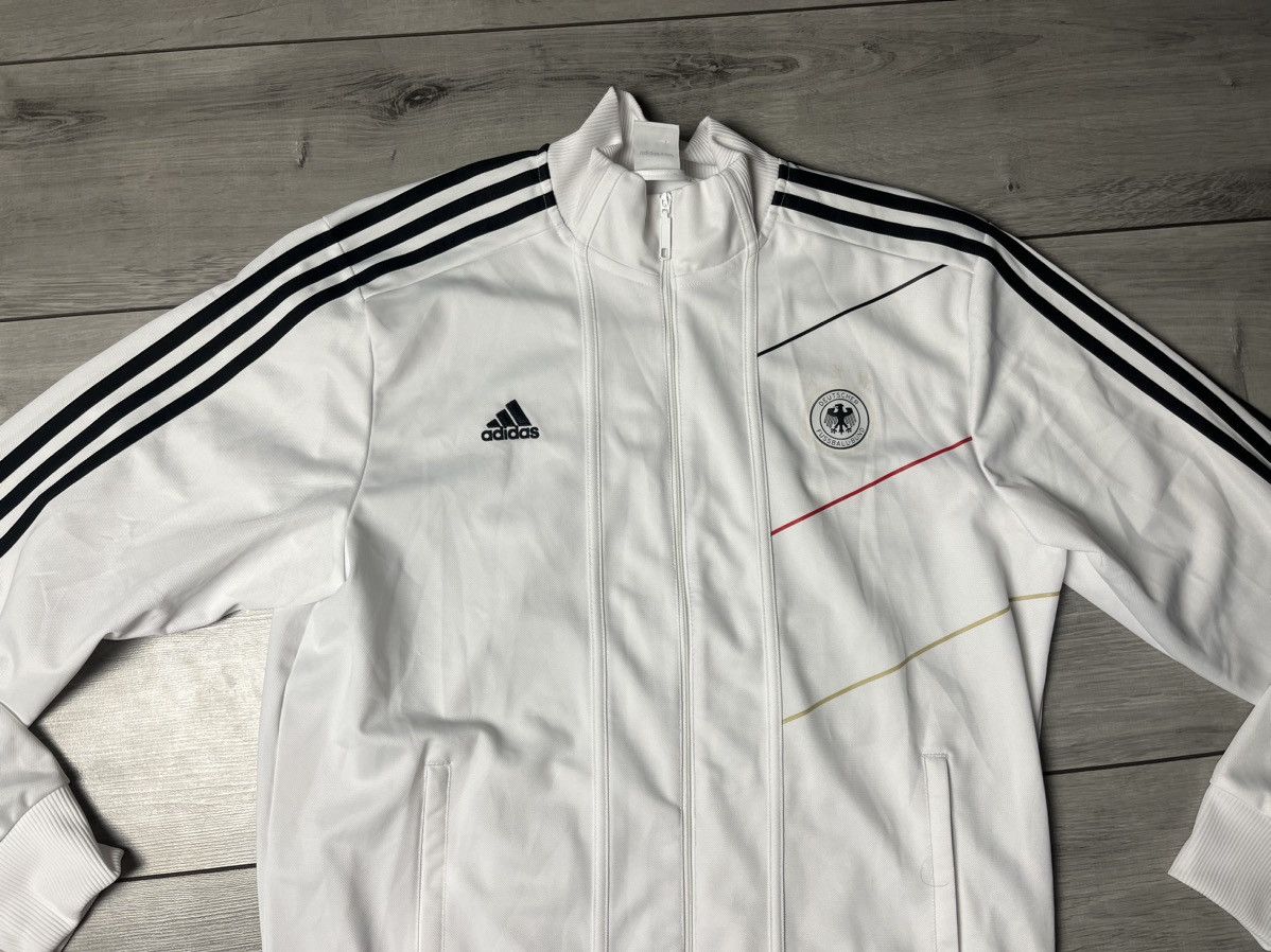 Adidas Adidas deutscher fussball bund track jacket German size L Size US L / EU 52-54 / 3 - 3 Thumbnail