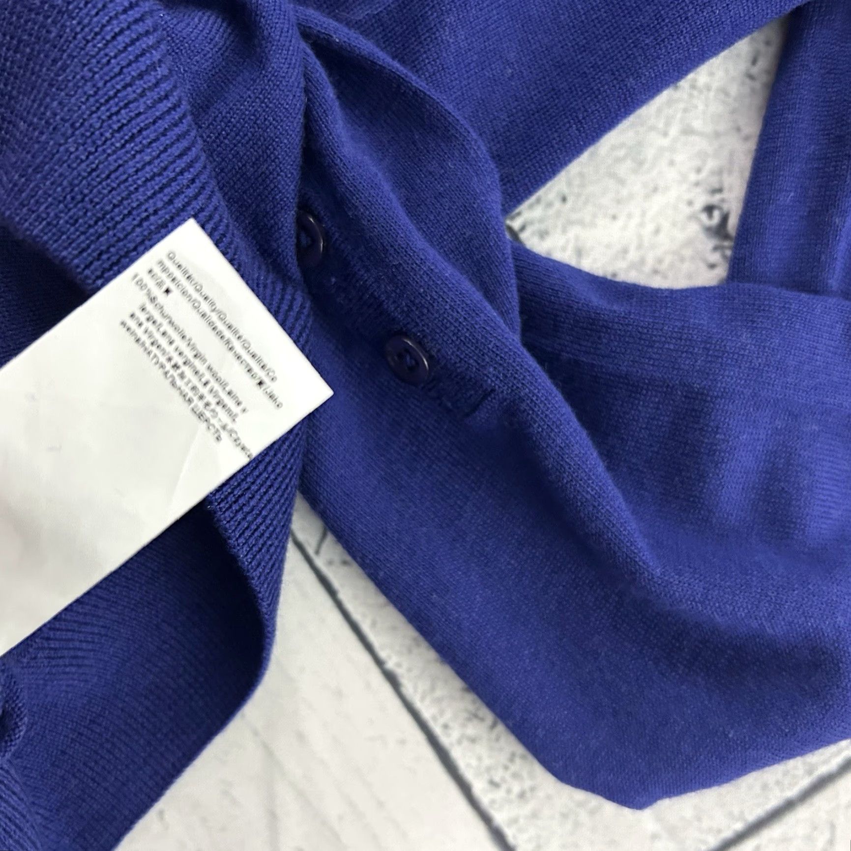 Hugo Boss HUGO BOSS 100% Wool V-Neck Sweater Women's Large Blue Pullover Size L / US 10 / IT 46 - 7 Thumbnail