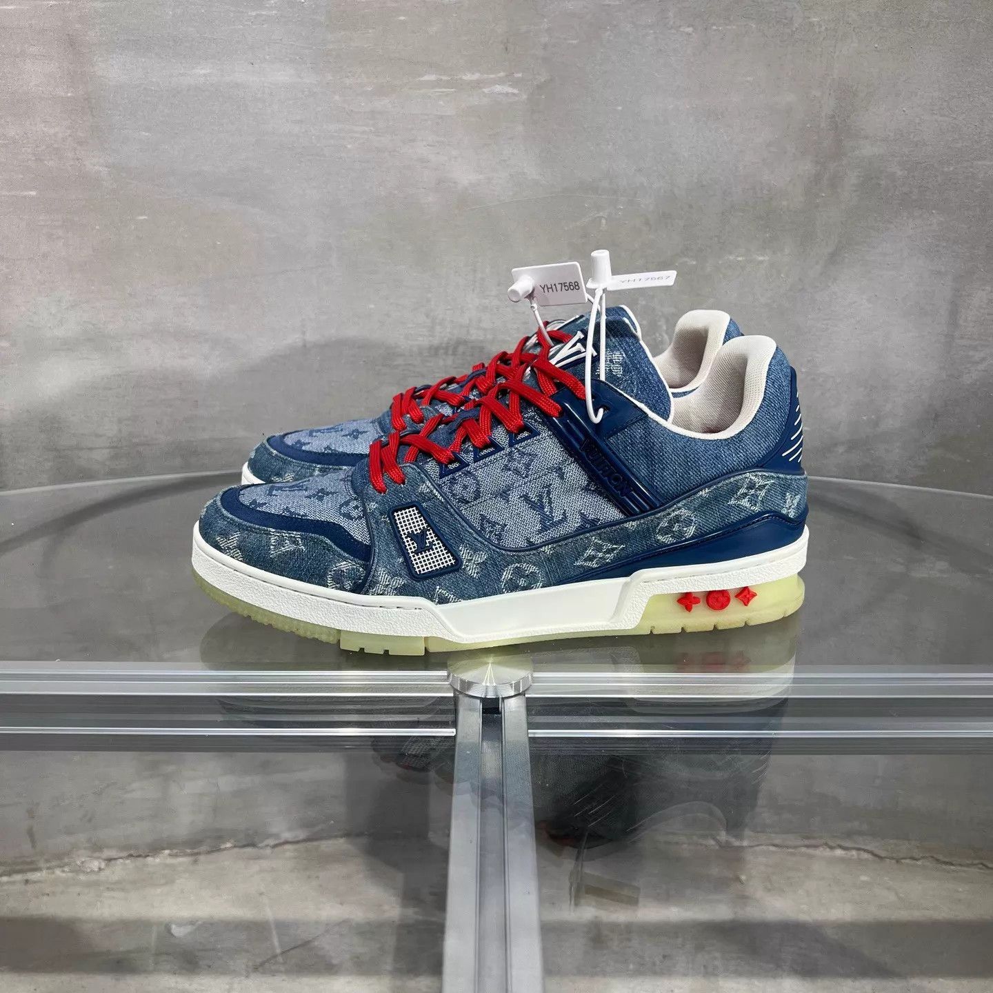 Louis Vuitton LV Trainer China Exclusive Blue Denim UK8.5/42.5 Size US 9.5 / EU 42-43 - 3 Thumbnail