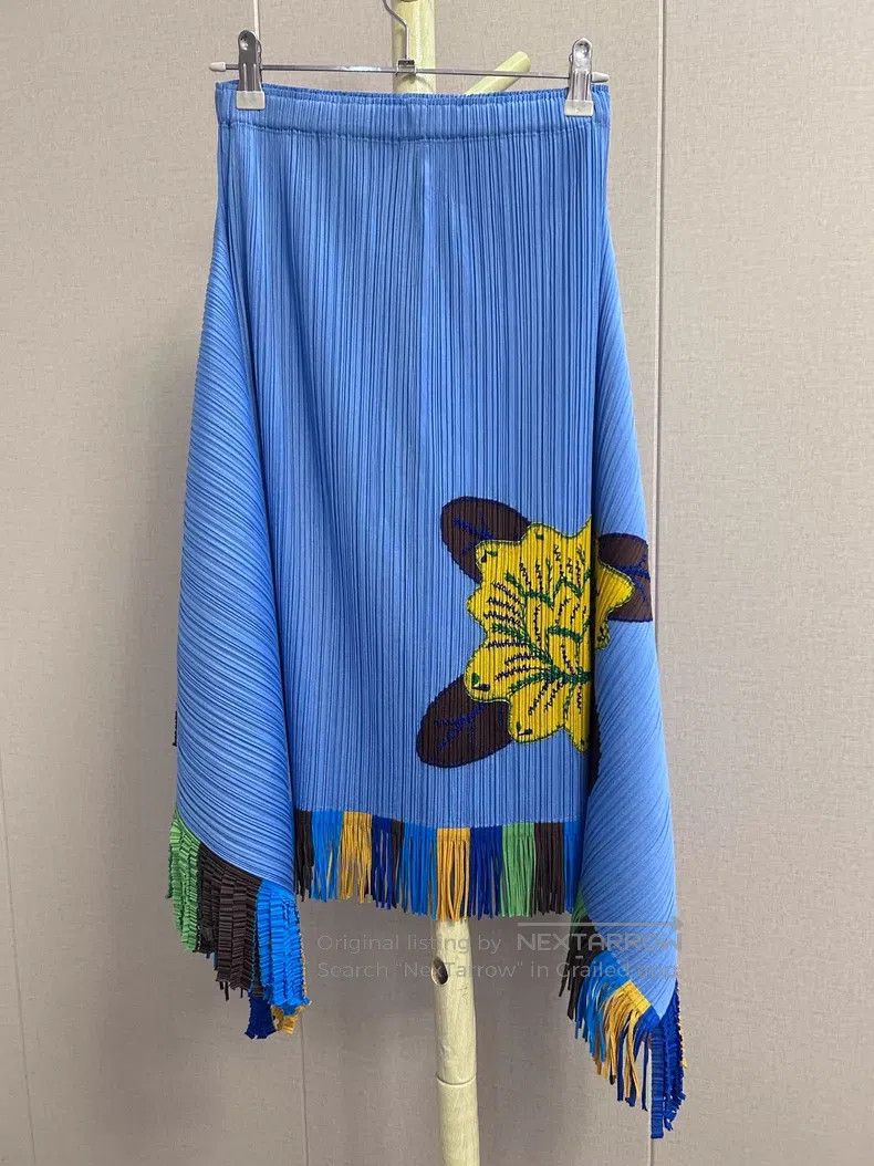 Issey Miyake Issey Miyake size:3 Blue Irregular Skirt Size 22" - 1 Thumbnail
