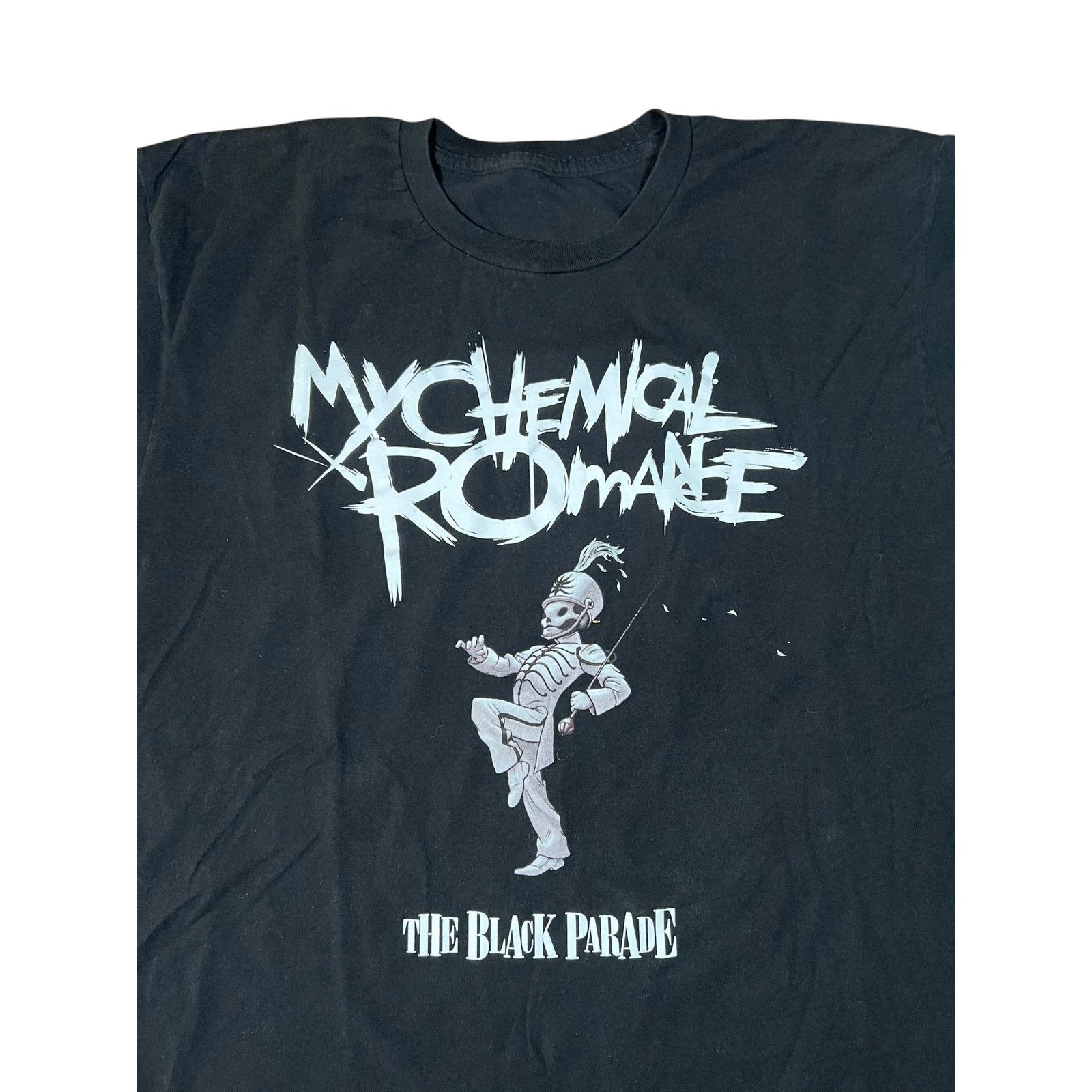 Band Tees × Vintage Vintage Y2K My Chemical Romance MCR The Black Parade tee Size US XL / EU 56 / 4 - 2 Thumbnail