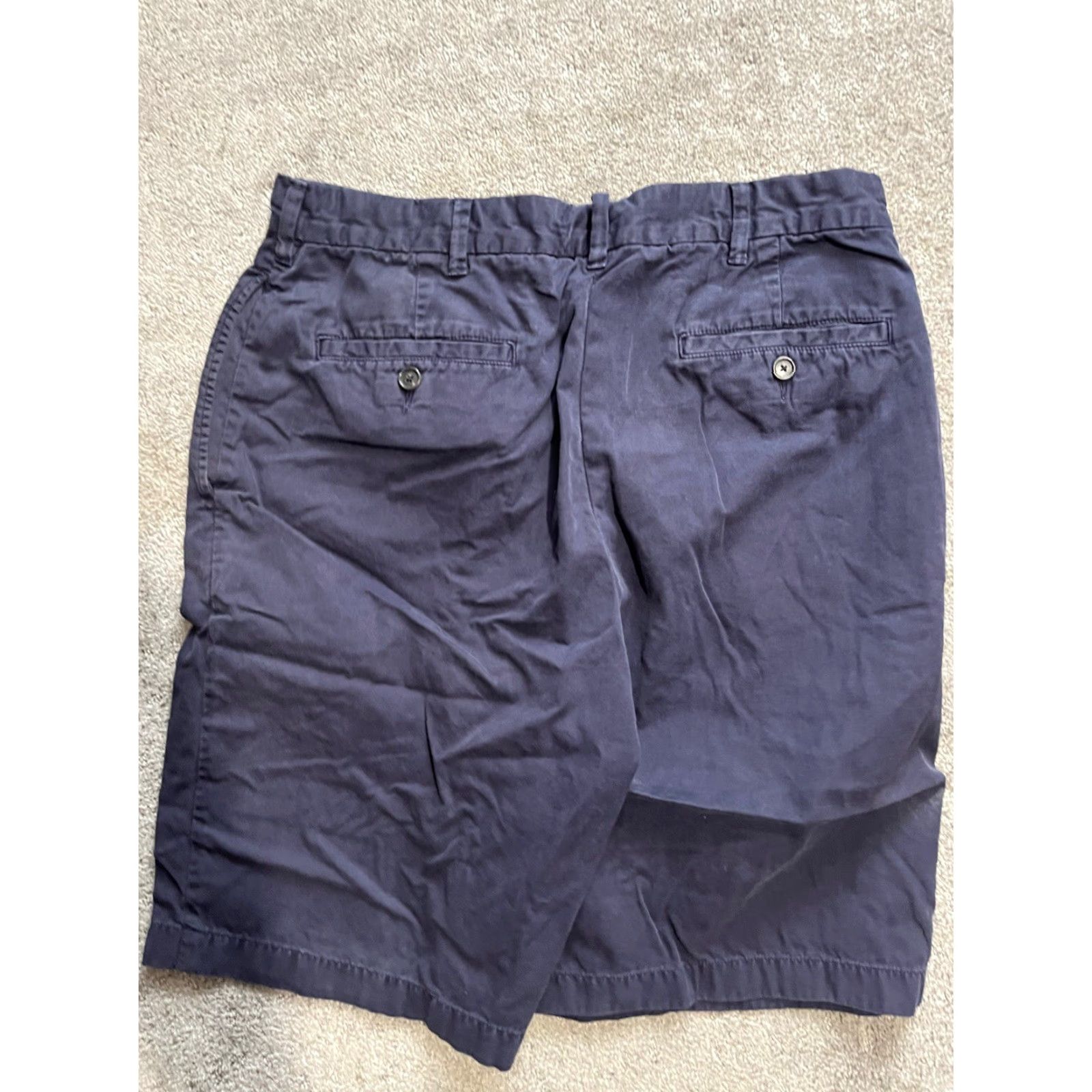 Lands' End Lands End Flat Front Chino Shorts Mens 32 Inseam 9" Navy 100% Cotton Pockets Belt Loops Twill Regular Rise Mid 10-12" Casual Size US 32 / EU 48 - 3 Thumbnail