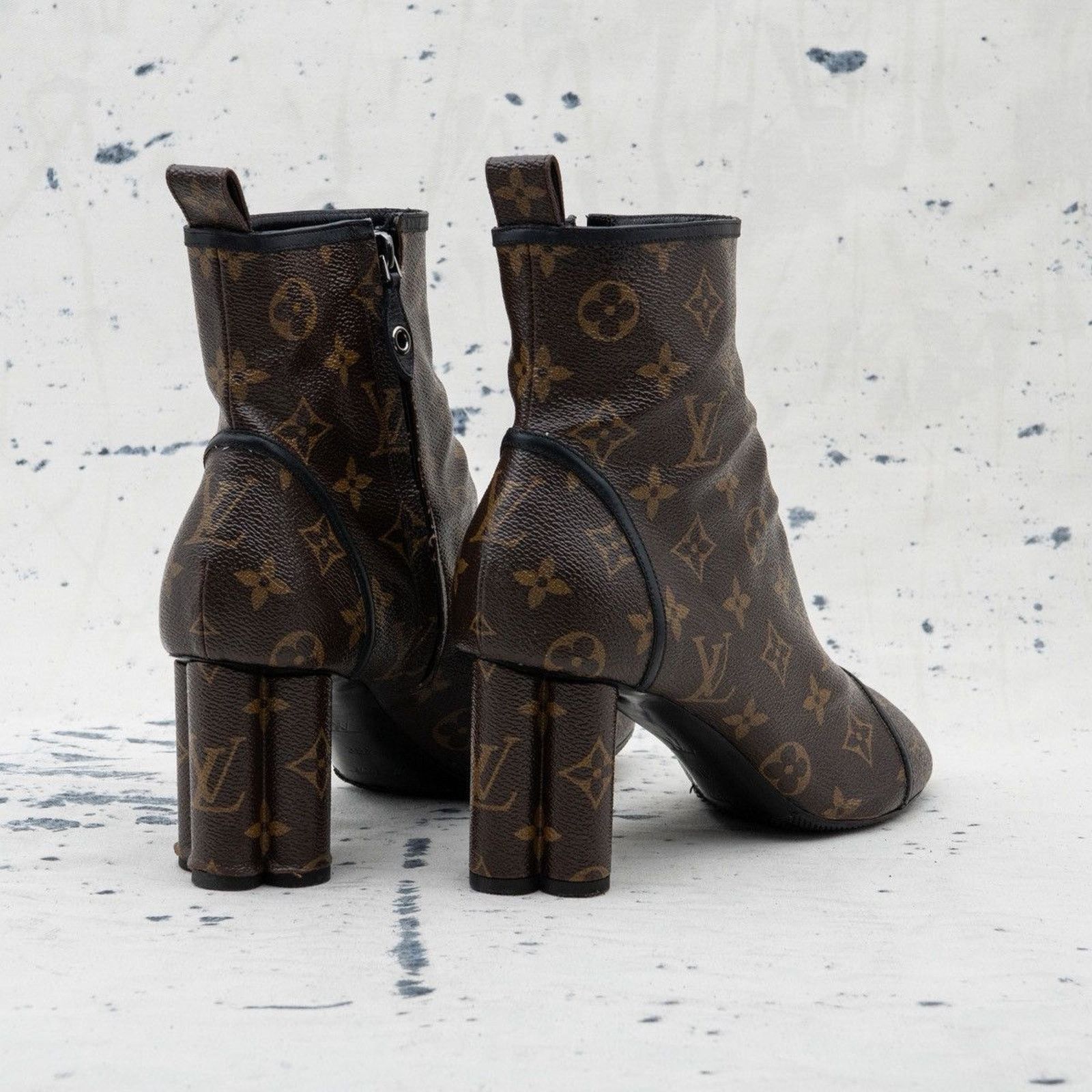 Louis Vuitton Vintage louis vuitton monogram logo brown leather heel boots Size US 7.5 / IT 37.5 - 4 Thumbnail