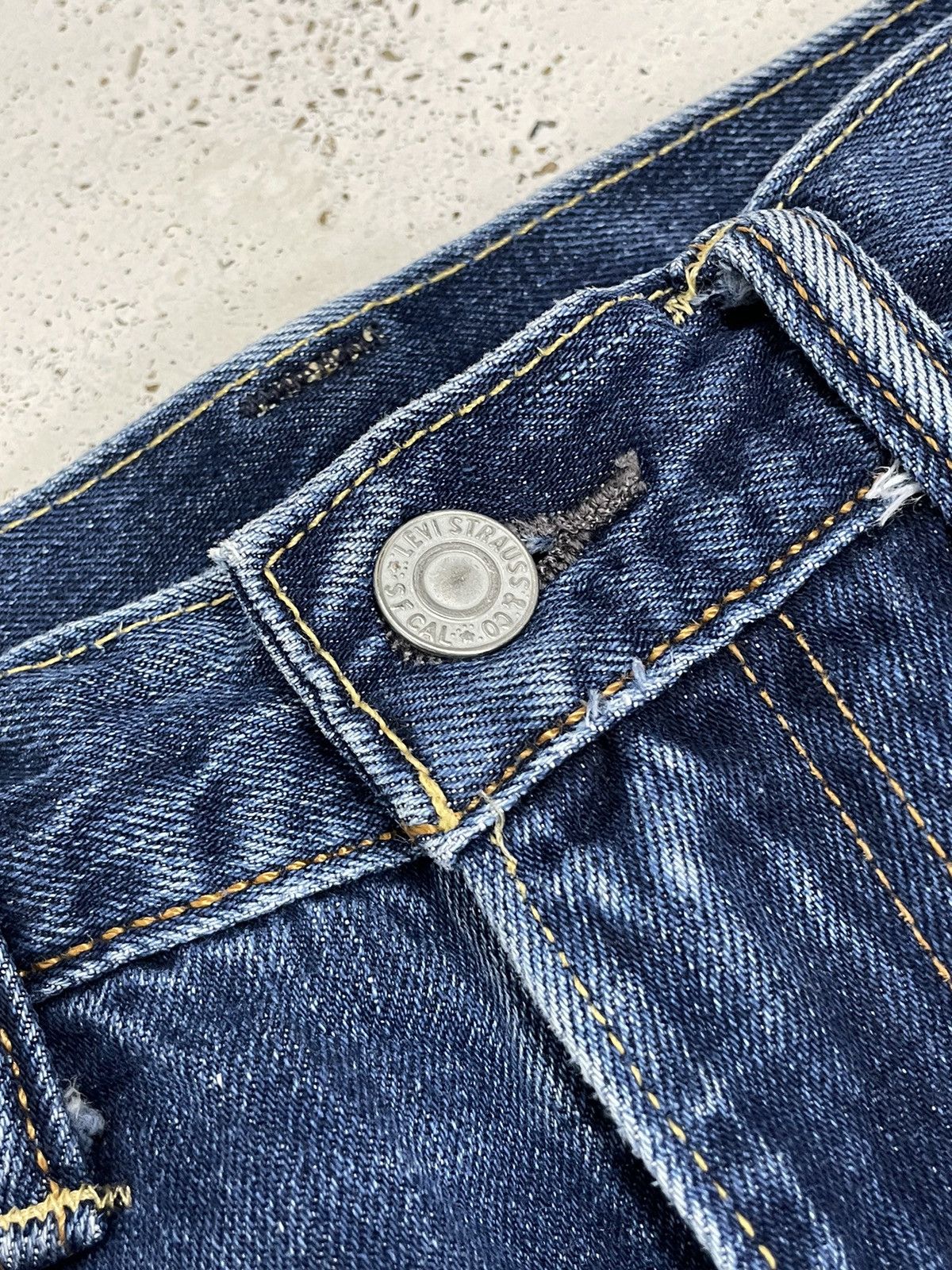 Levi's × Vintage Levis 505 Blue Washed Distressed Denim Size US 30 / EU 46 - 9 Thumbnail