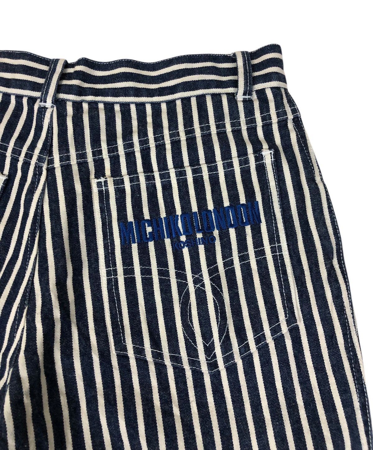 Japanese Brand × Michiko Koshino London Michiko Koshino Stripe Casual Style Pants Size US 29 - 11 Thumbnail