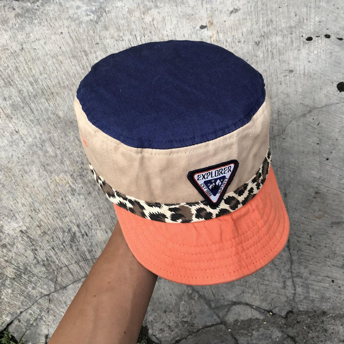 Airwalk Unique airwalk cycle hat with short brim Size ONE SIZE - 9 Thumbnail