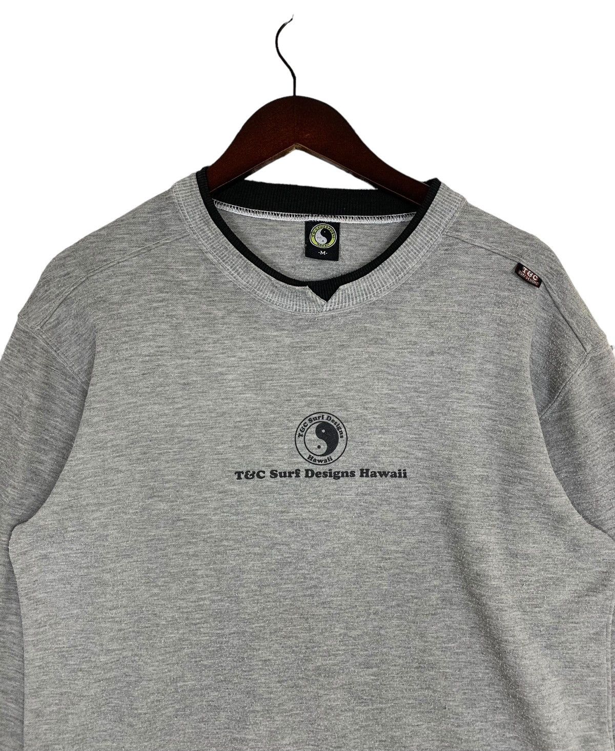 Vintage T&C Design Hawaii Longboardstyle SurfBrand Crewnec