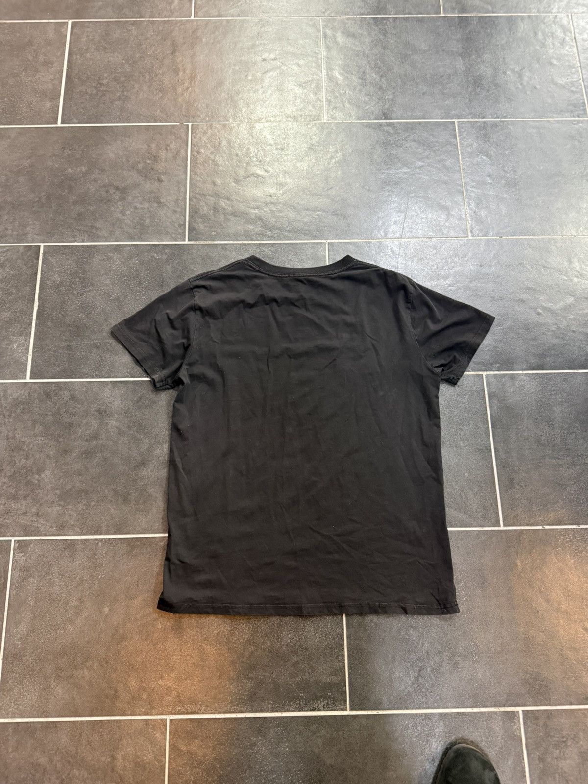 Gucci Gucci Metal Logo T Shirt Black Red White Size US M / EU 48-50 / 2 - 2 Thumbnail