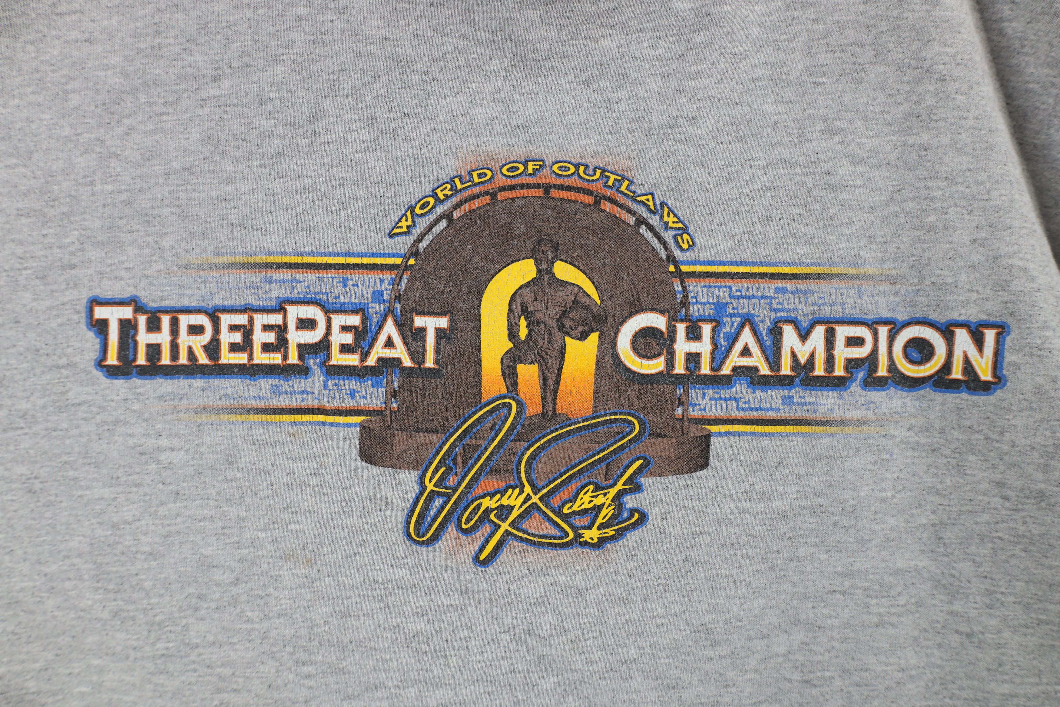 Vintage Vintage Y2K Outlaws Three Peat Champion Donny Schatz T-Shirt Size US L / EU 52-54 / 3 - 7 Thumbnail