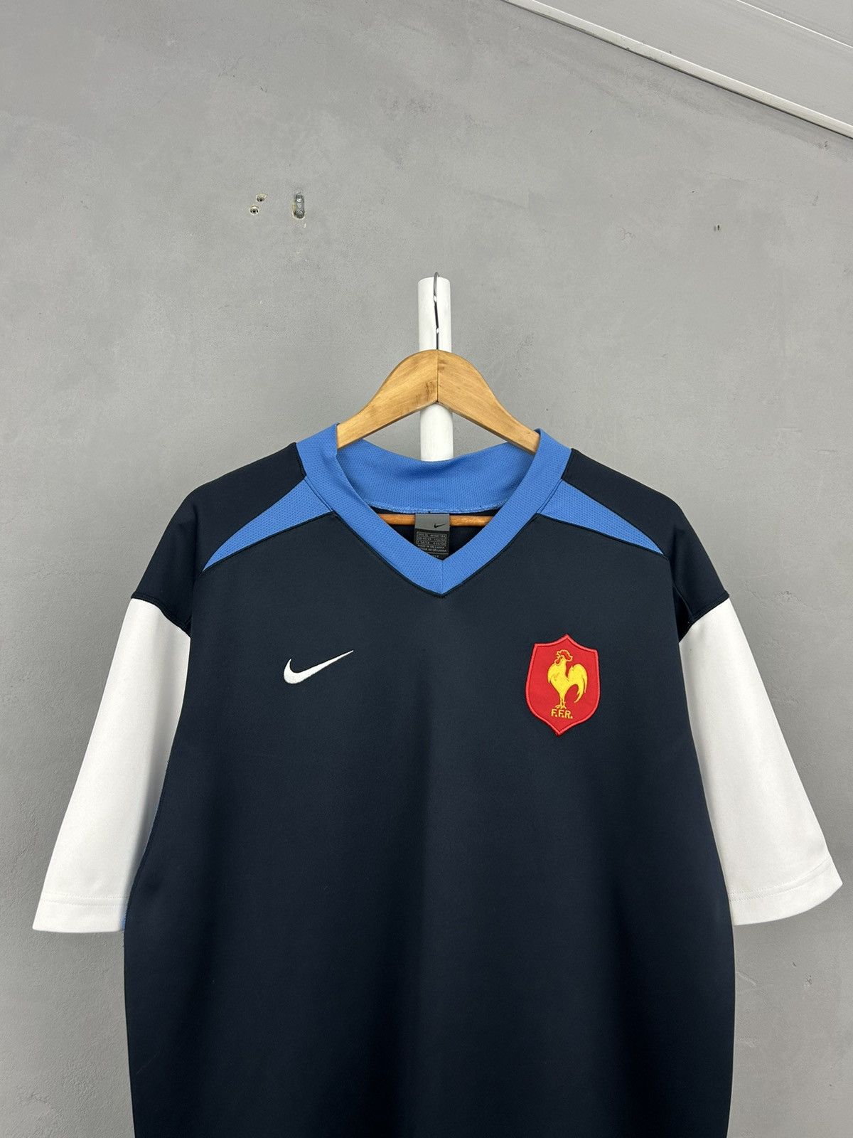 Nike Vintage France Nike Rugby Shirt 2005/06 Size US XL / EU 56 / 4 - 2 Thumbnail