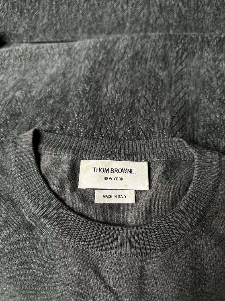 Other Thom Browne size3 Grey knitted cardigan Size US L / EU 52-54 / 3 - 2 Thumbnail