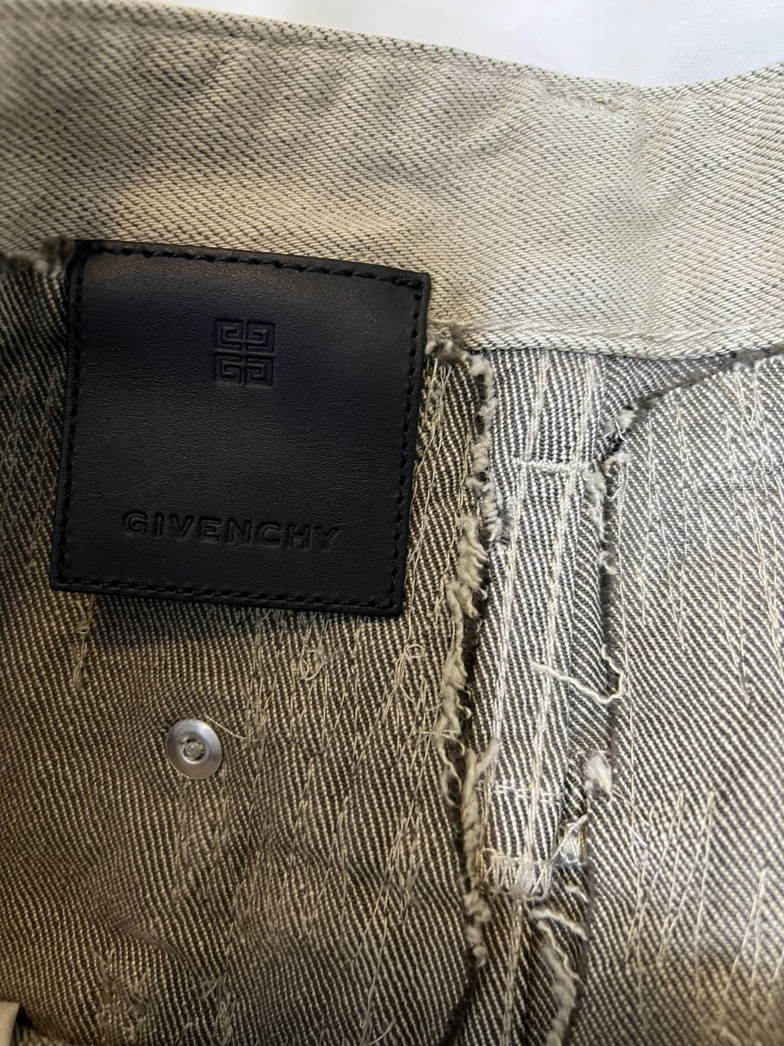 Givenchy Givenchy Destroyed Boro Camo Denim sz 32 Size US 32 / EU 48 - 9 Thumbnail