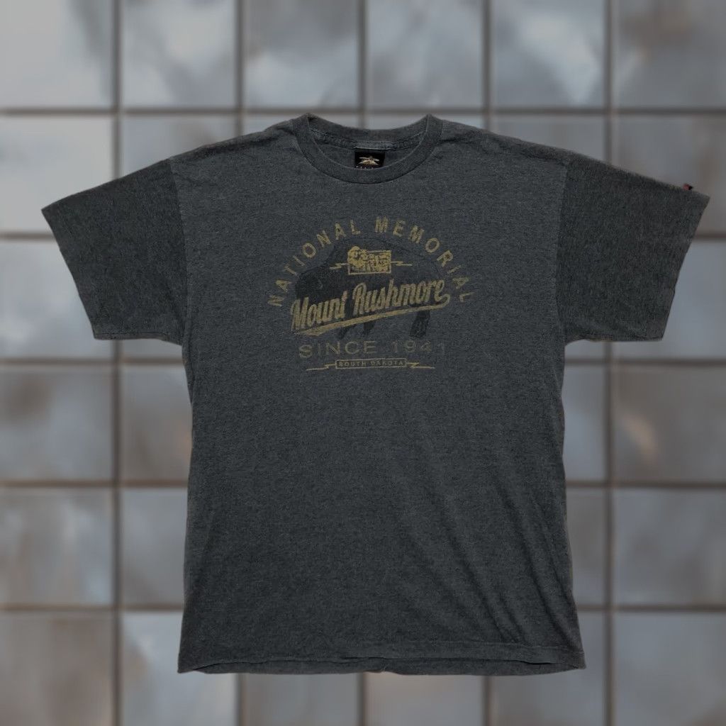 Vintage VINTAGE Prairie Mountain Mount Rushmore T-Shirt Mens Large Gray Size US L / EU 52-54 / 3 - 1 Thumbnail