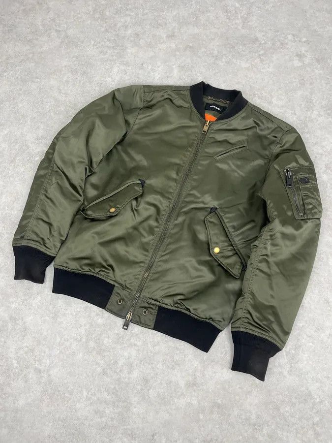 Diesel 2000s Diesel Khaki Bomber Jacket Size US S / EU 44-46 / 1 - 4 Thumbnail