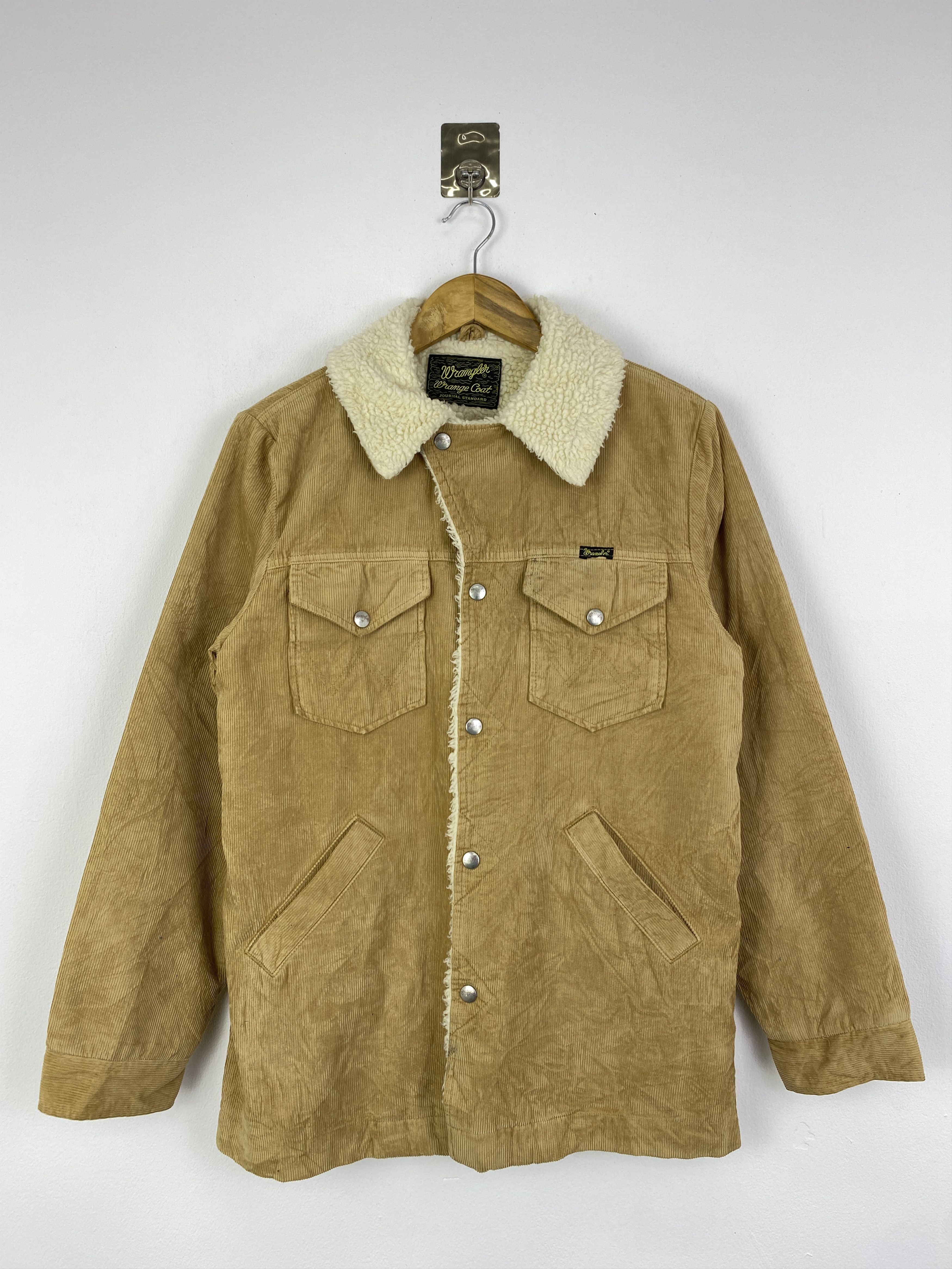 Vintage Wrangler Corduroy Fleece Inside Button Jacket J0030