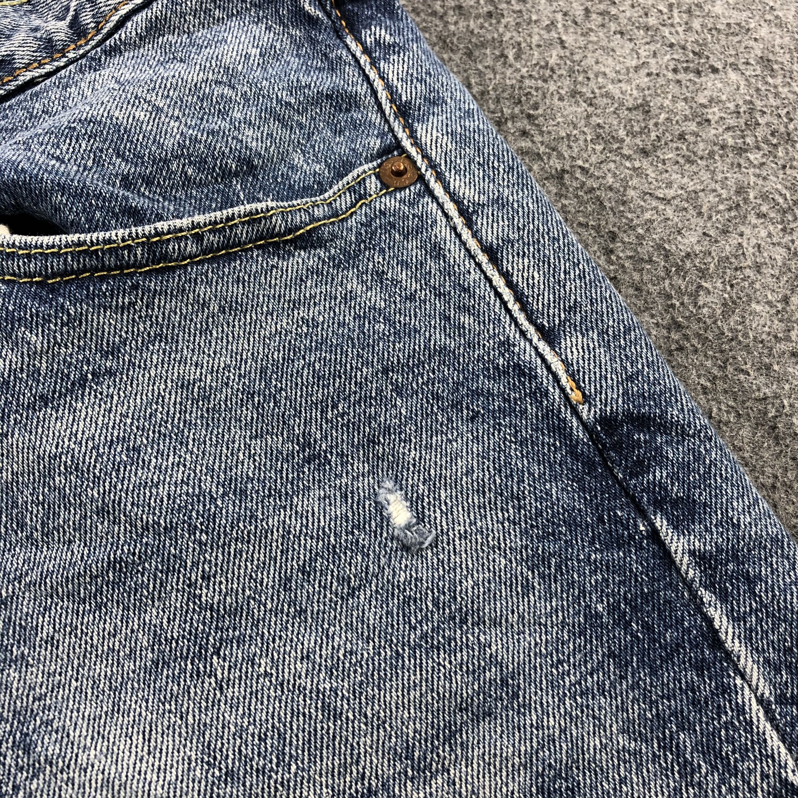 Levi's × Vintage Vintage Blue Wash Levis 511 Jeans-JM1700 Size US 34 / EU 50 - 8 Thumbnail