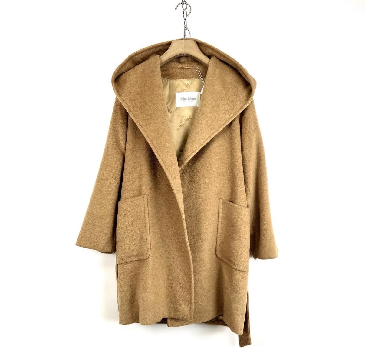 Max Mara MaxMara/Camel Hooded Waist Tie Mid-Length Coat K12 Size XS / US 0-2 / IT 36-38 - 1 Thumbnail