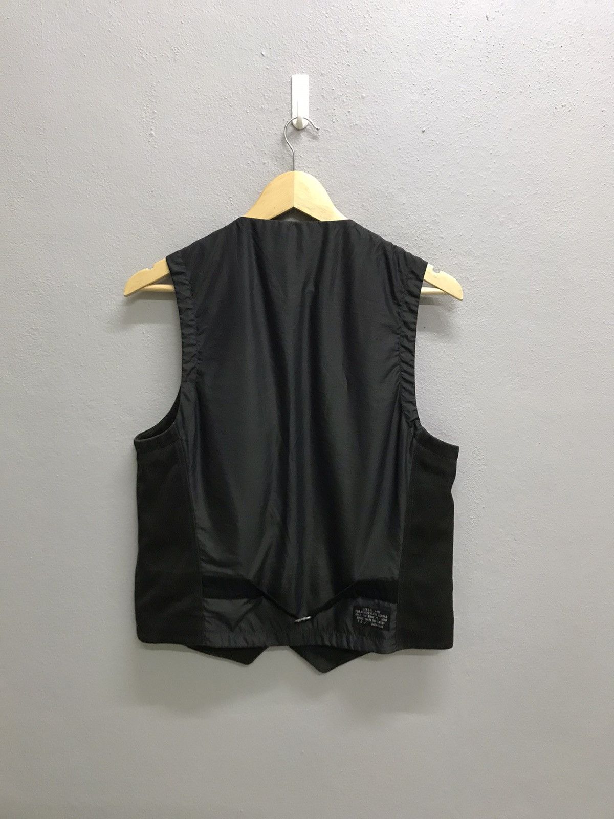 Diesel VINTAGE OG DIESEL MILITARY OLIVE GREEN VESTS Size US XS / EU 42 / 0 - 5 Thumbnail