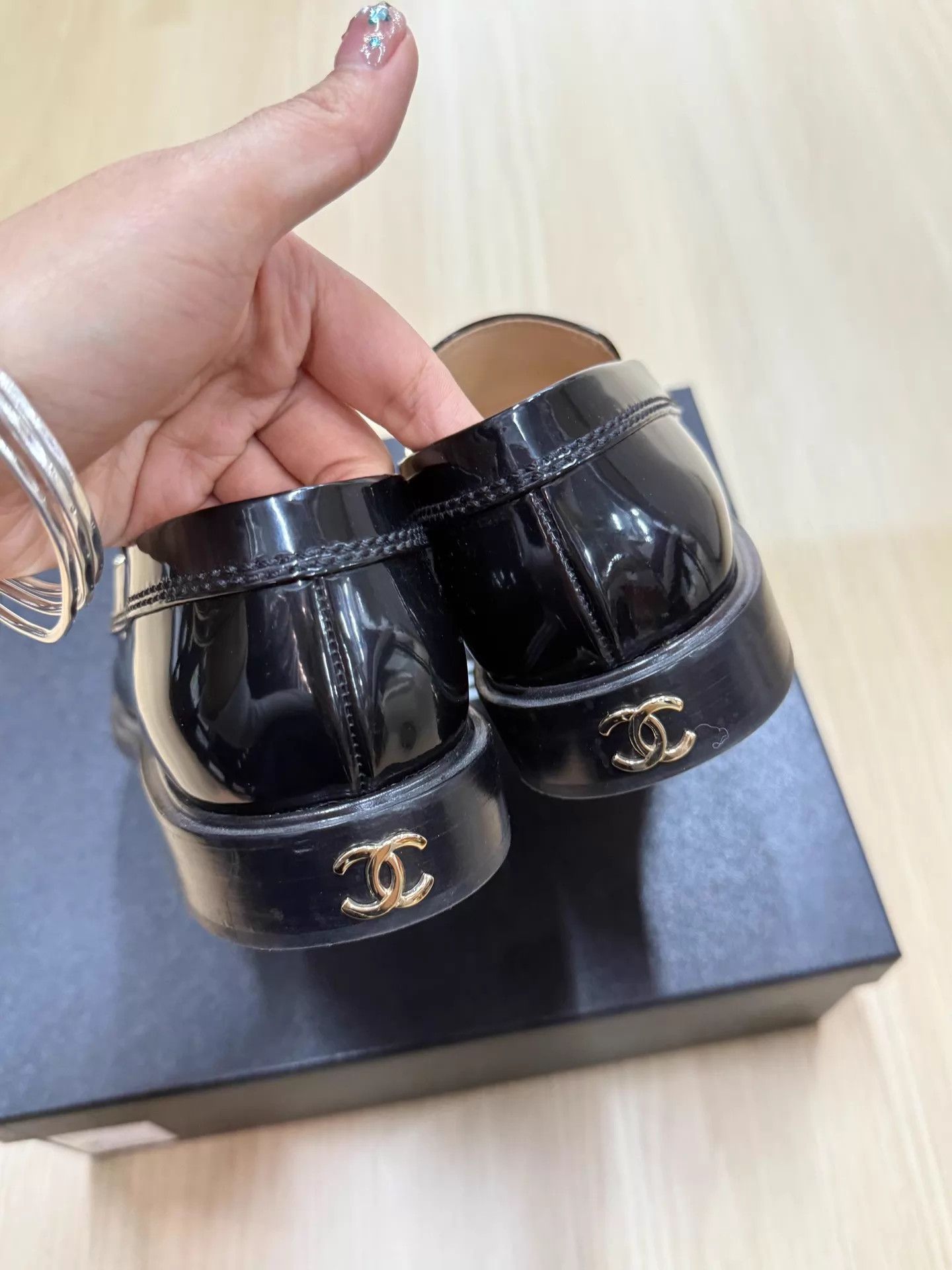 Chanel CHANEL Black & Gold Logo Loafers 37.5 New Size US 7 / IT 37 - 4 Thumbnail