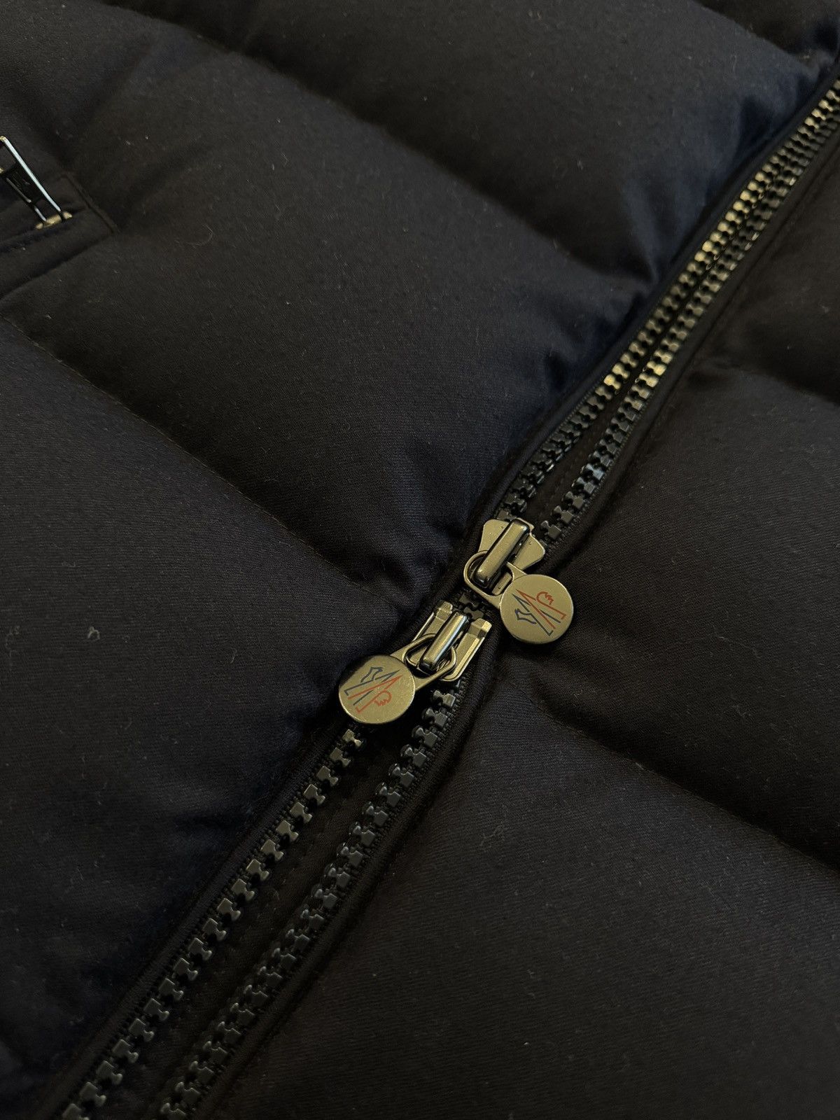 Moncler Montgenevre Hooded Wool Flannel Short Down Jacket Navy Size US XL / EU 56 / 4 - 7 Thumbnail