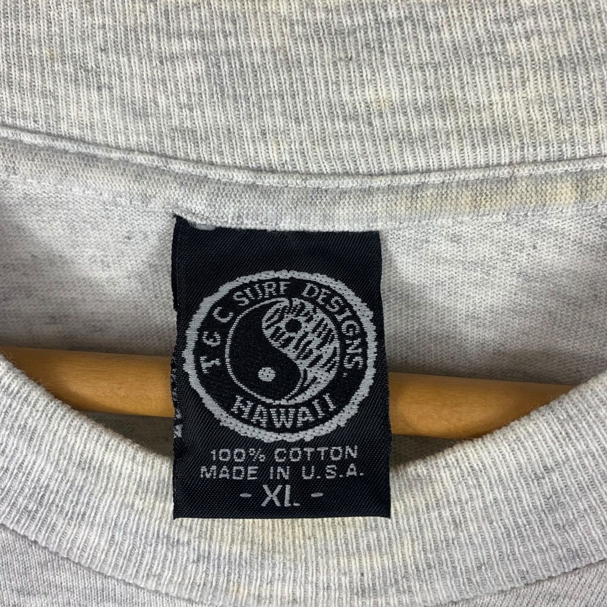 Vintage Vintage 90s T&C SURF Hawaii Surfing tee Size US XL / EU 56 / 4 - 3 Thumbnail