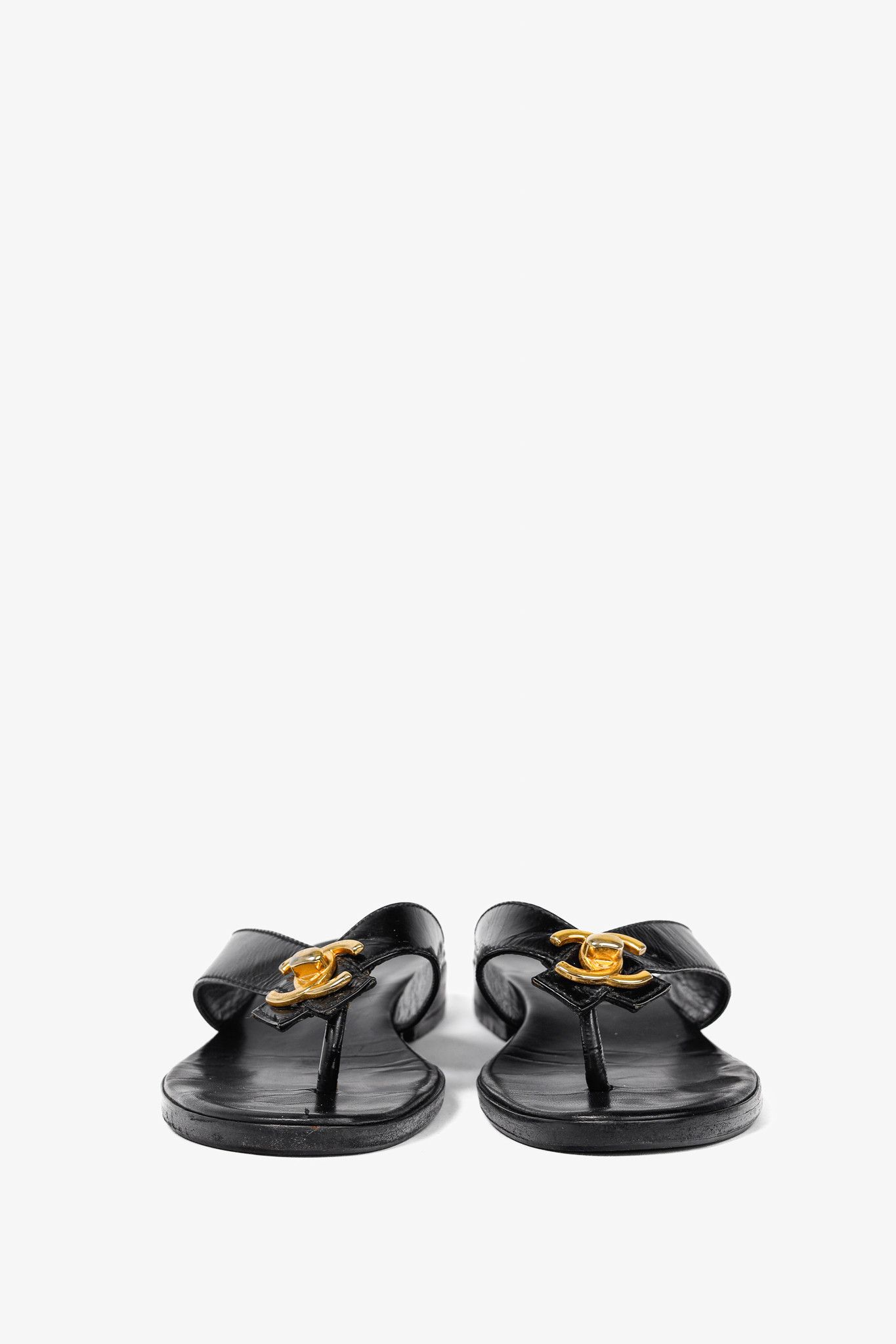 Chanel Chanel 96P Black Leather CC-Turnlock Flip Flips Size US 7.5 / IT 37.5 - 3 Thumbnail