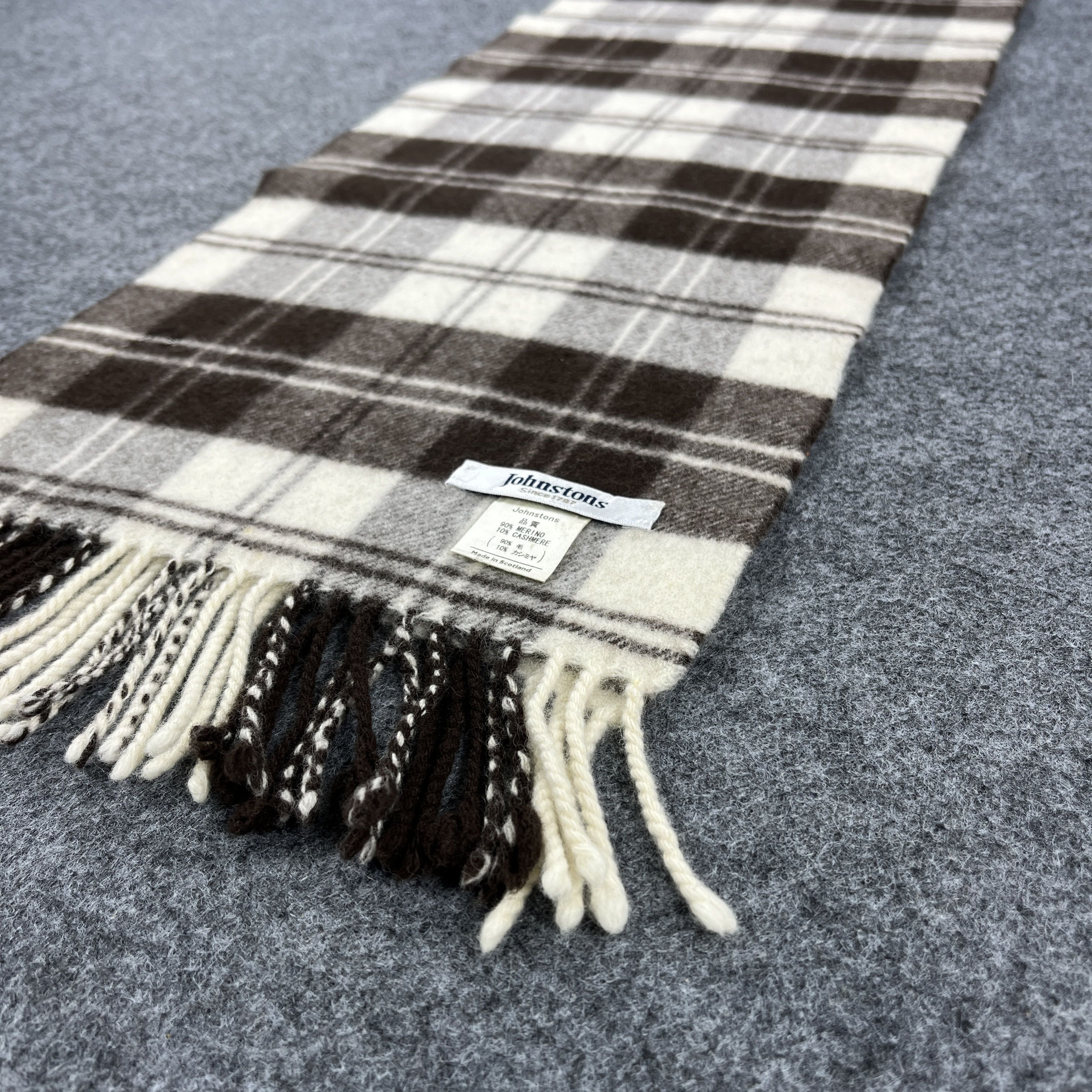 Johnstons Of Elgin Johnstons Of Elgin Scarf / Muffler / Neckwear T1541 Size ONE SIZE - 6 Thumbnail