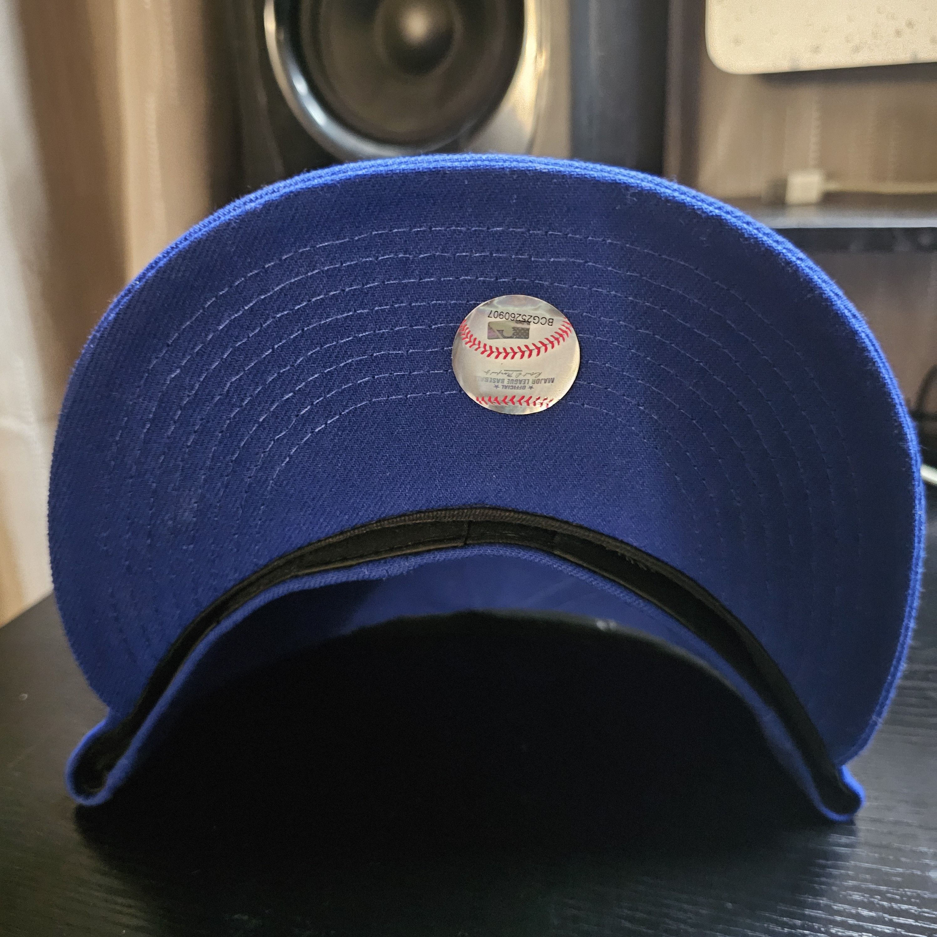 New Era Mets 7 Line "Ya Gotta Believe" W/ Pin Size ONE SIZE - 6 Thumbnail