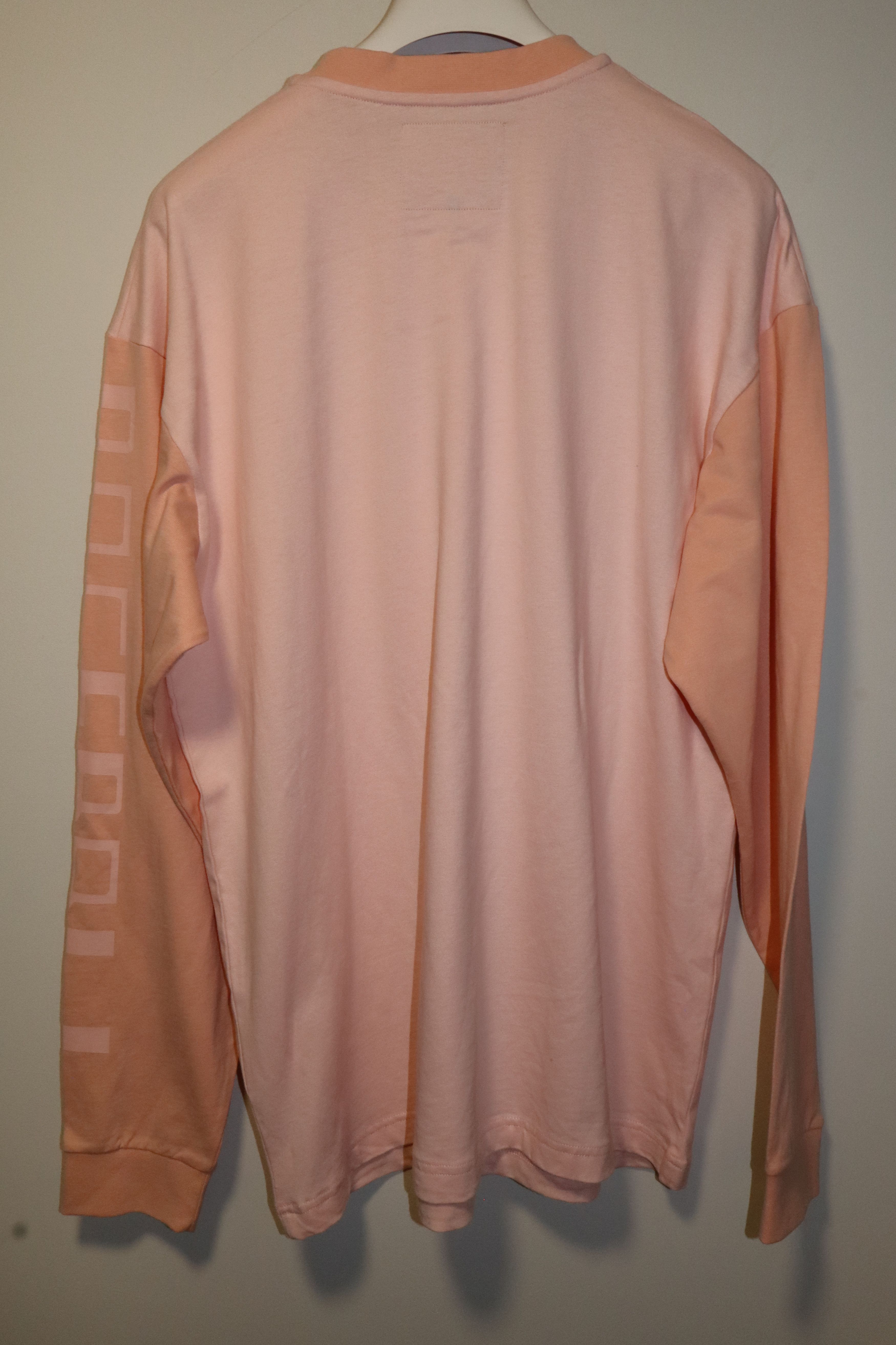 Acne Studios Printed sleeve t-shirt Size US M / EU 48-50 / 2 - 5 Thumbnail