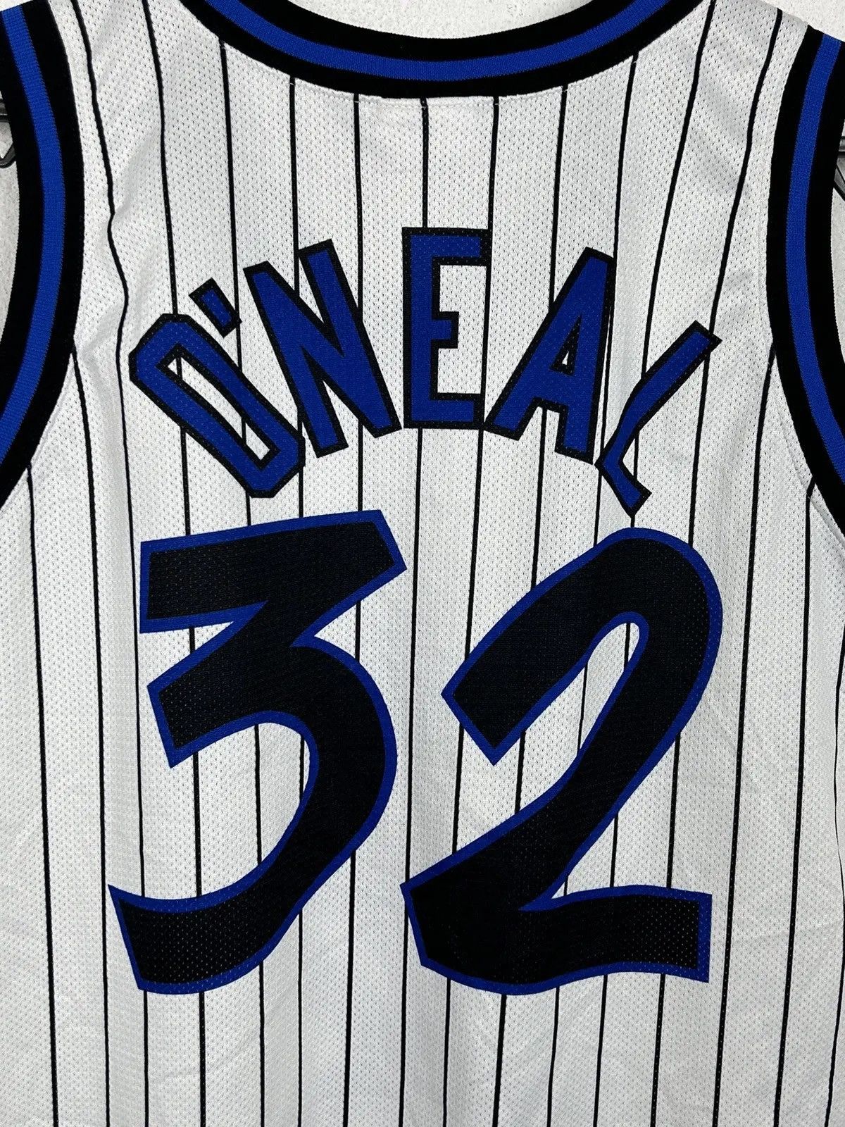 Champion 90s Vintage Orlando Magic #32 1989-98 Home O’Neal Jersey Size US S / EU 44-46 / 1 - 6 Thumbnail