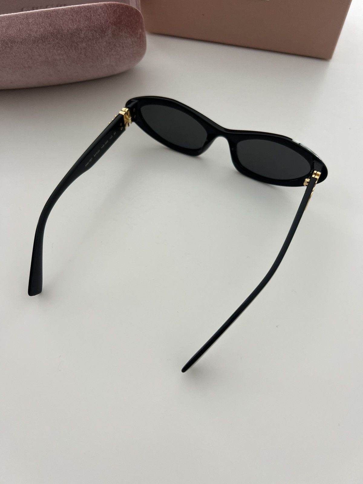 Miu Miu Miu Miu Cat Eye Sunglasses Size ONE SIZE - 5 Thumbnail